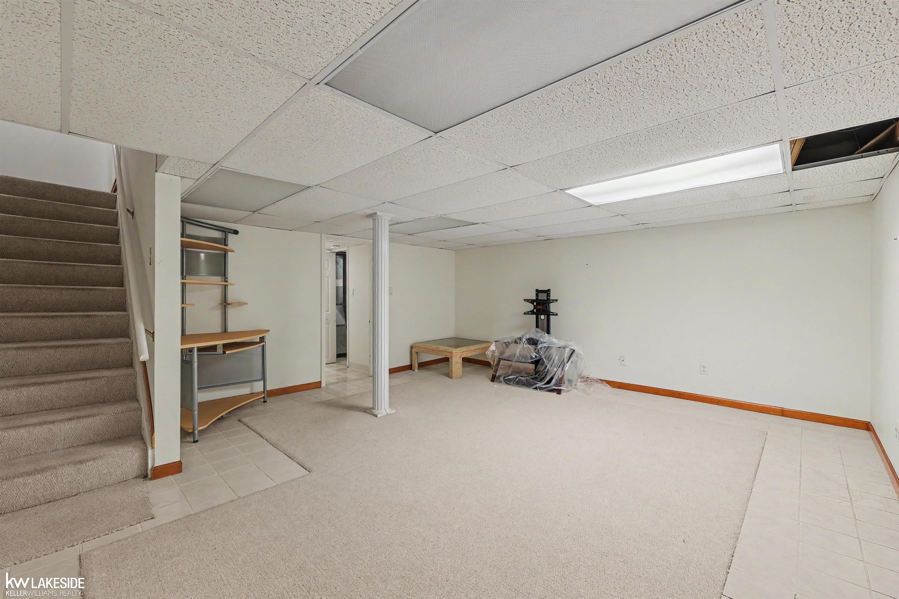 28306 Universal Drive Property Photo 31