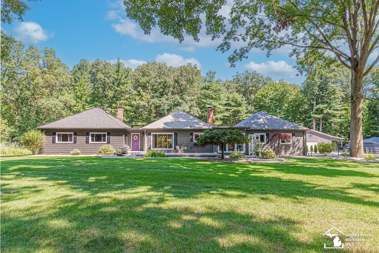 17152 Ida Center Road Property Photo 1