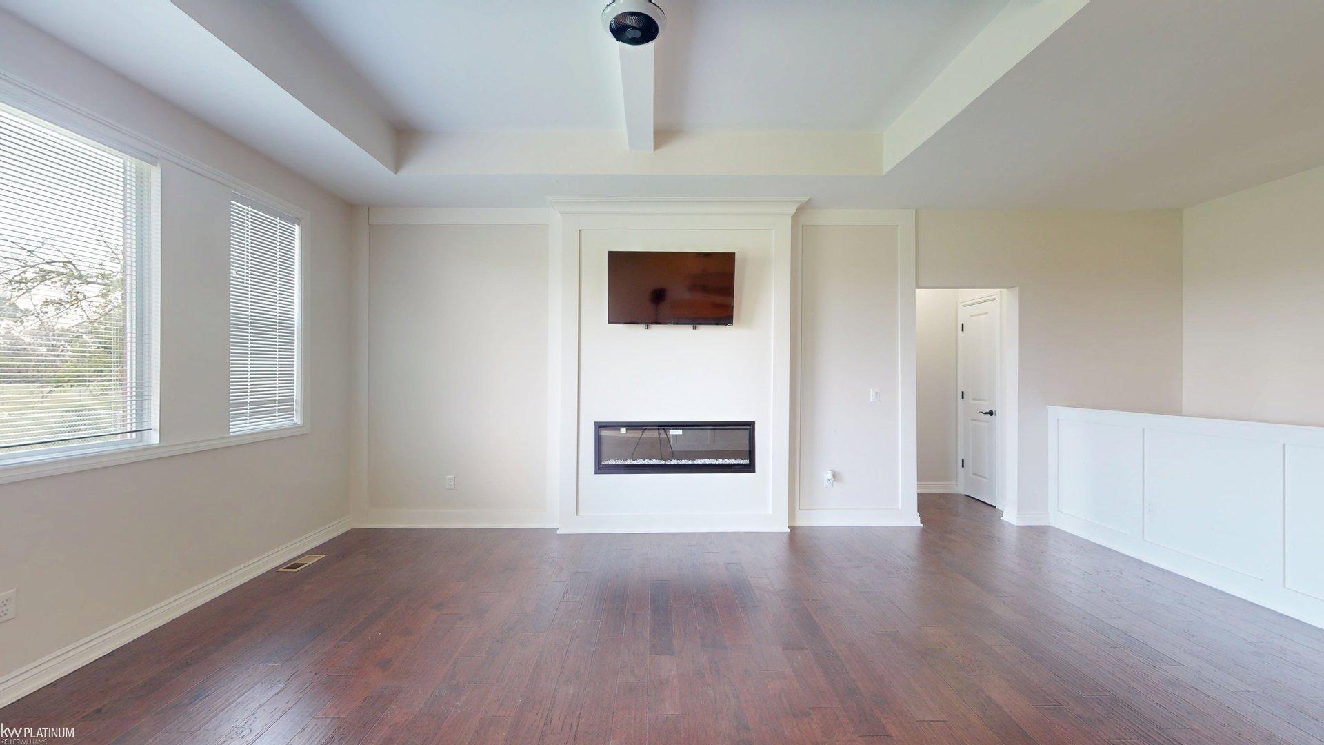 15300 Eton Pointe Drive Property Photo 9
