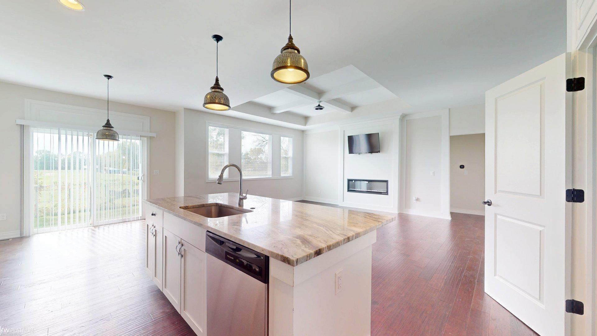 15300 Eton Pointe Drive Property Photo 13