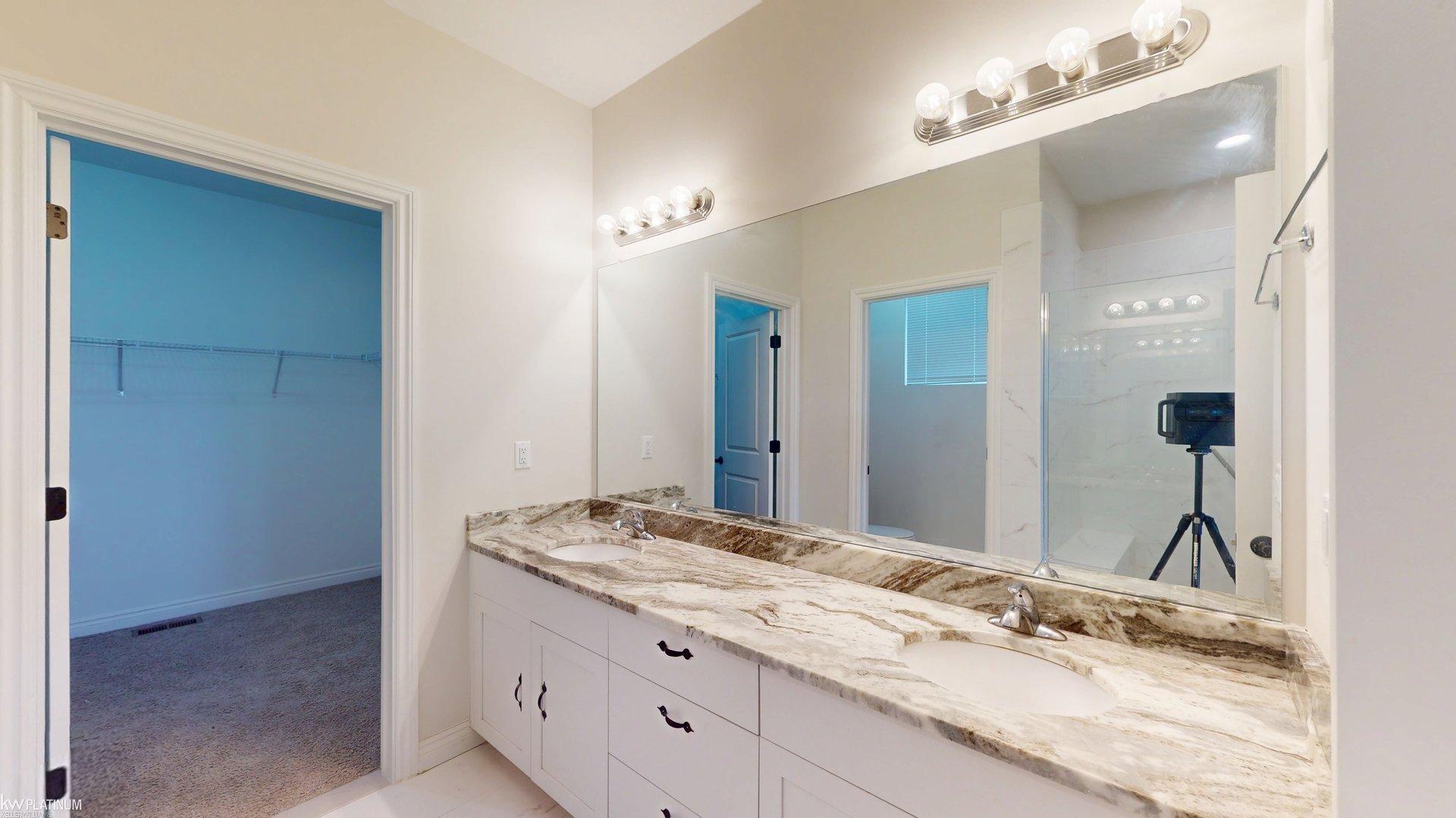 15300 Eton Pointe Drive Property Photo 18