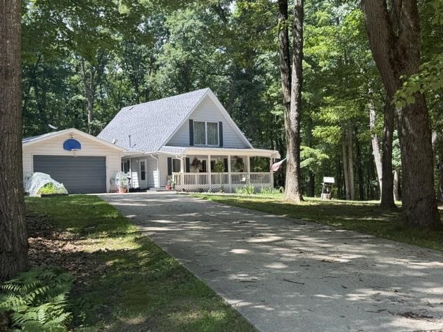 4740 Oak Run Road Property Photo 1