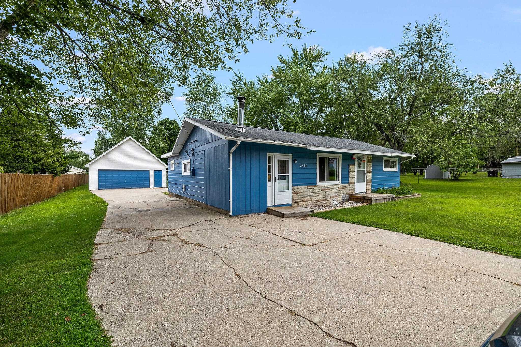 2513 Parsons Court Property Photo 1