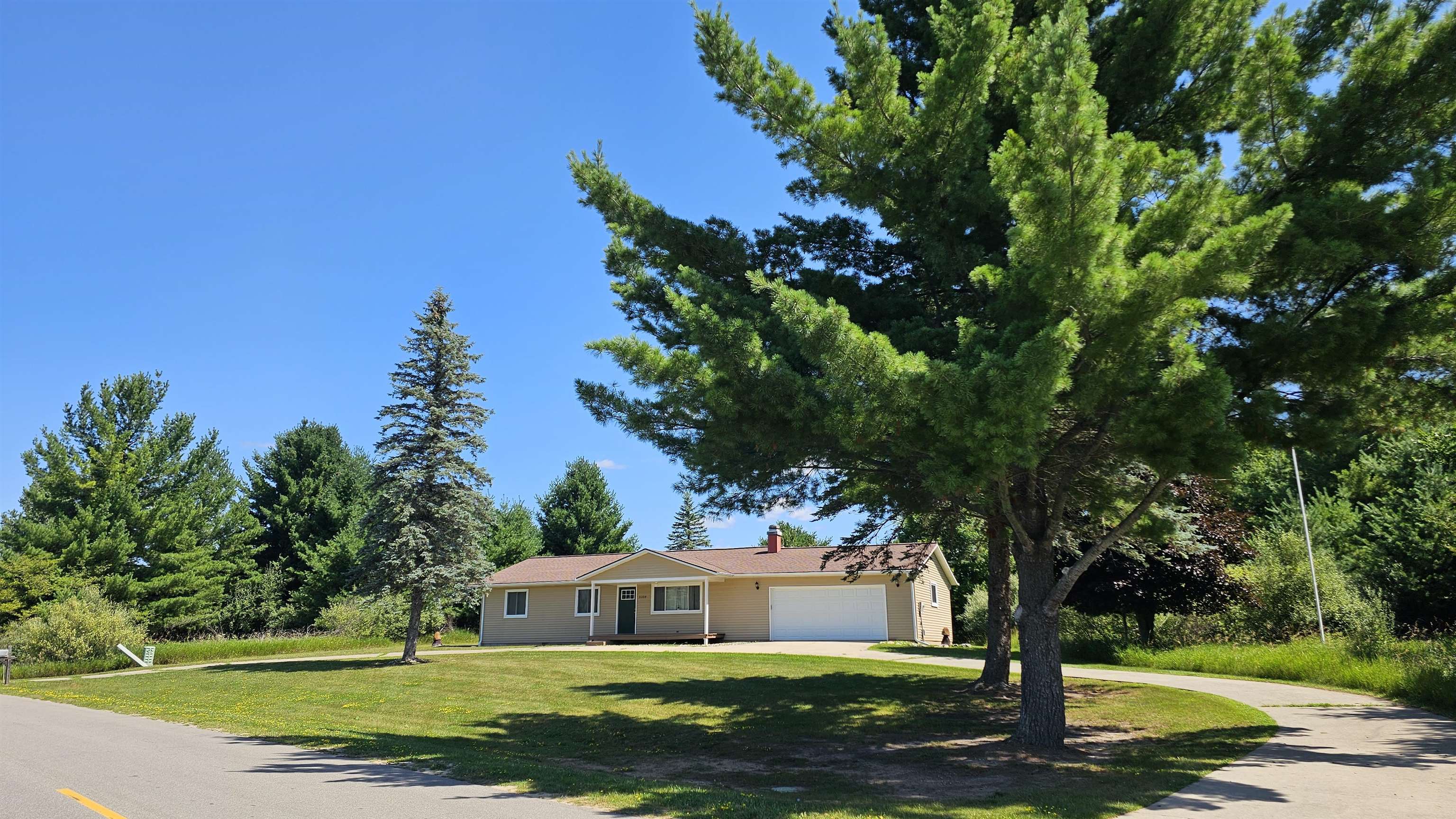 5304 Worchester Way Property Photo 1