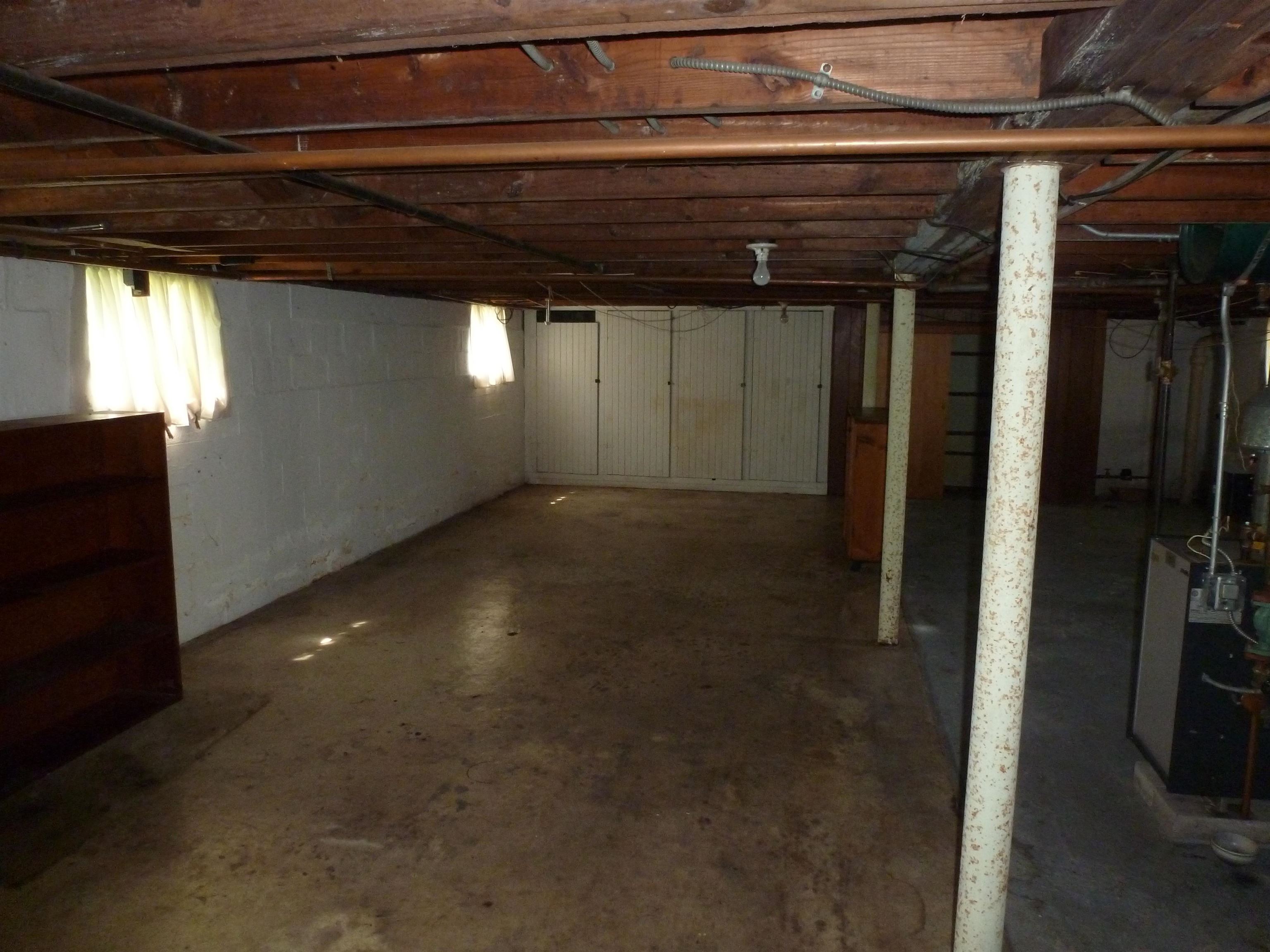705 Stanton Street Property Photo 14