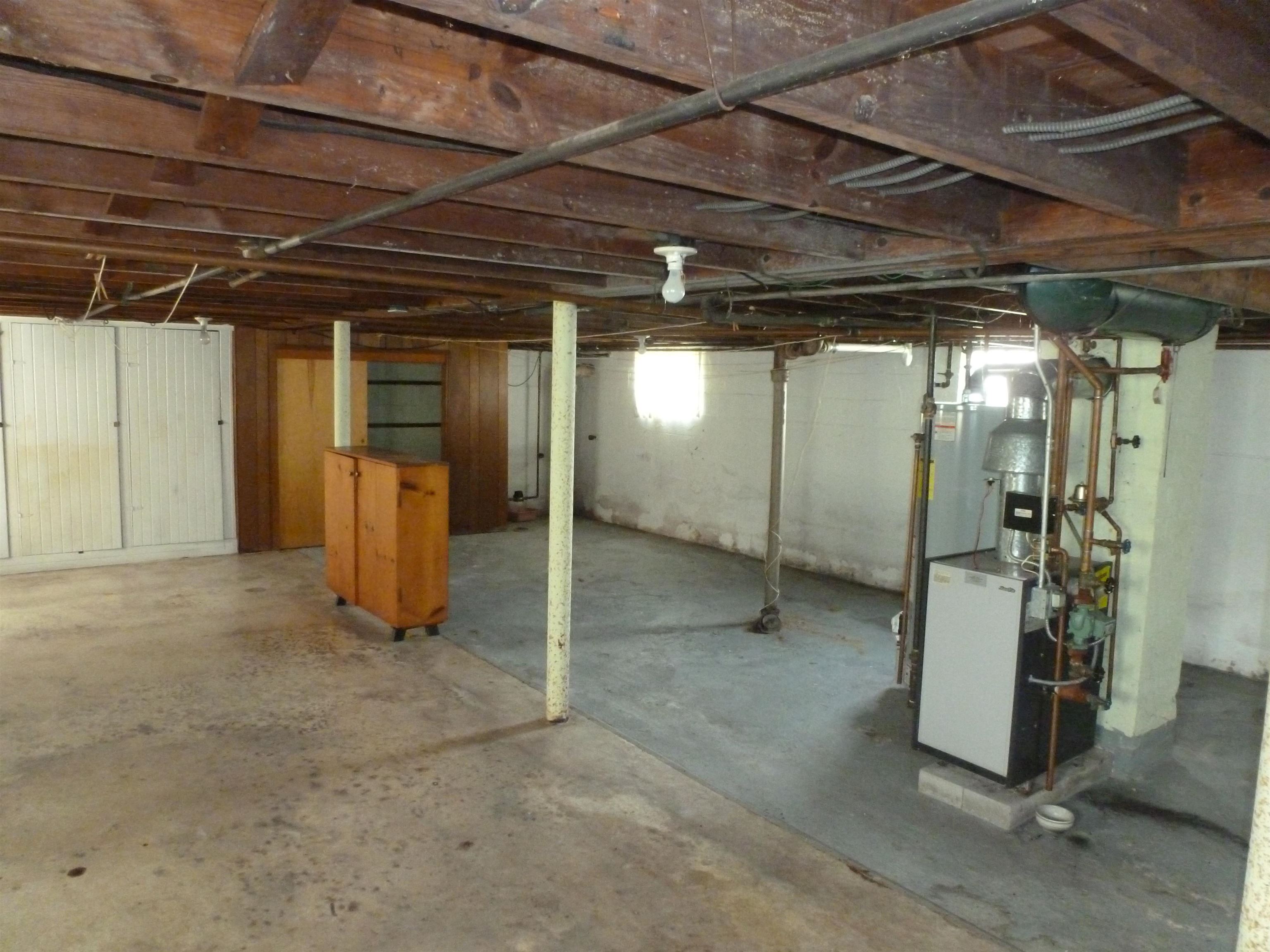 705 Stanton Street Property Photo 15