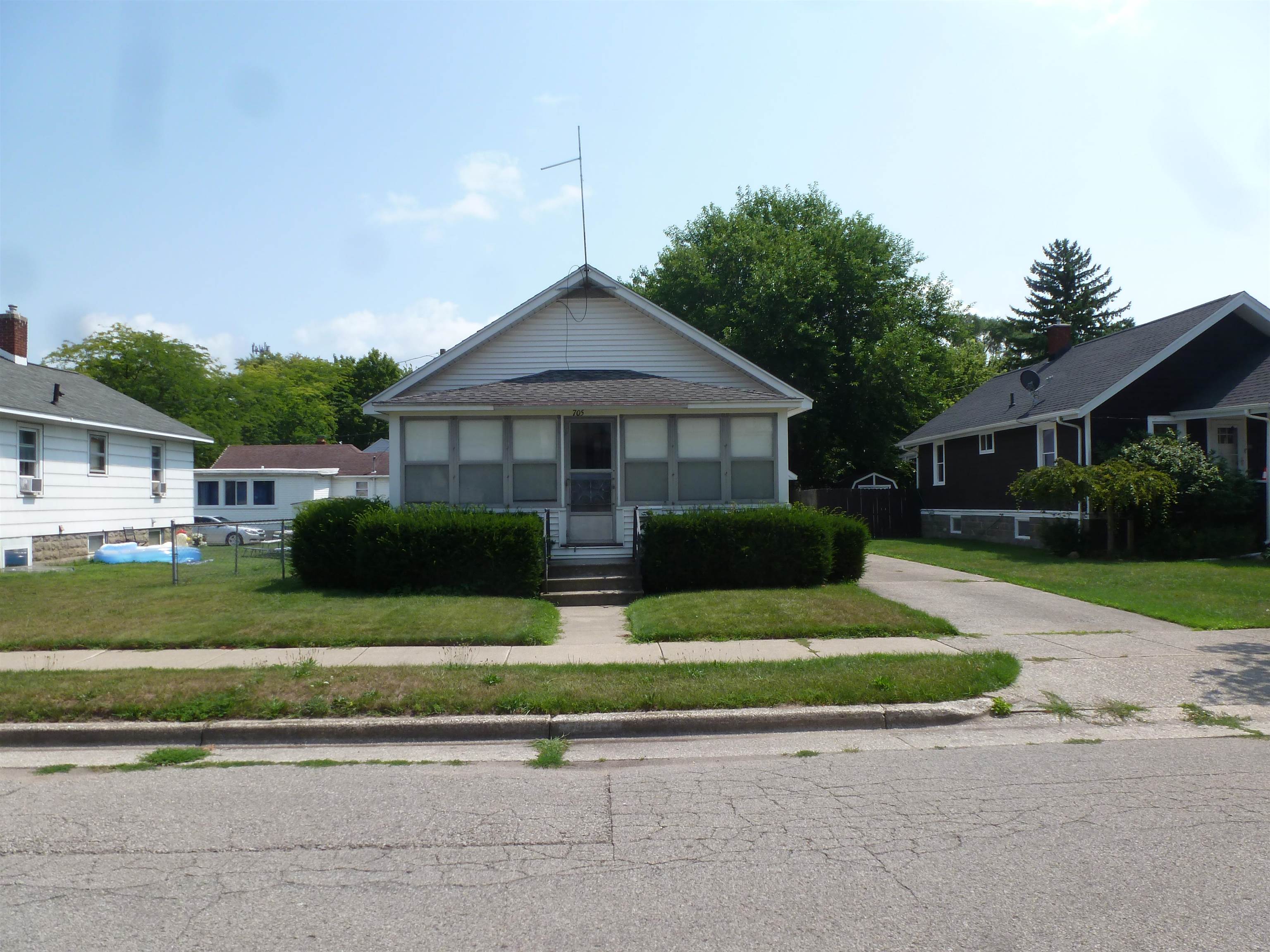 705 Stanton Street Property Photo 19