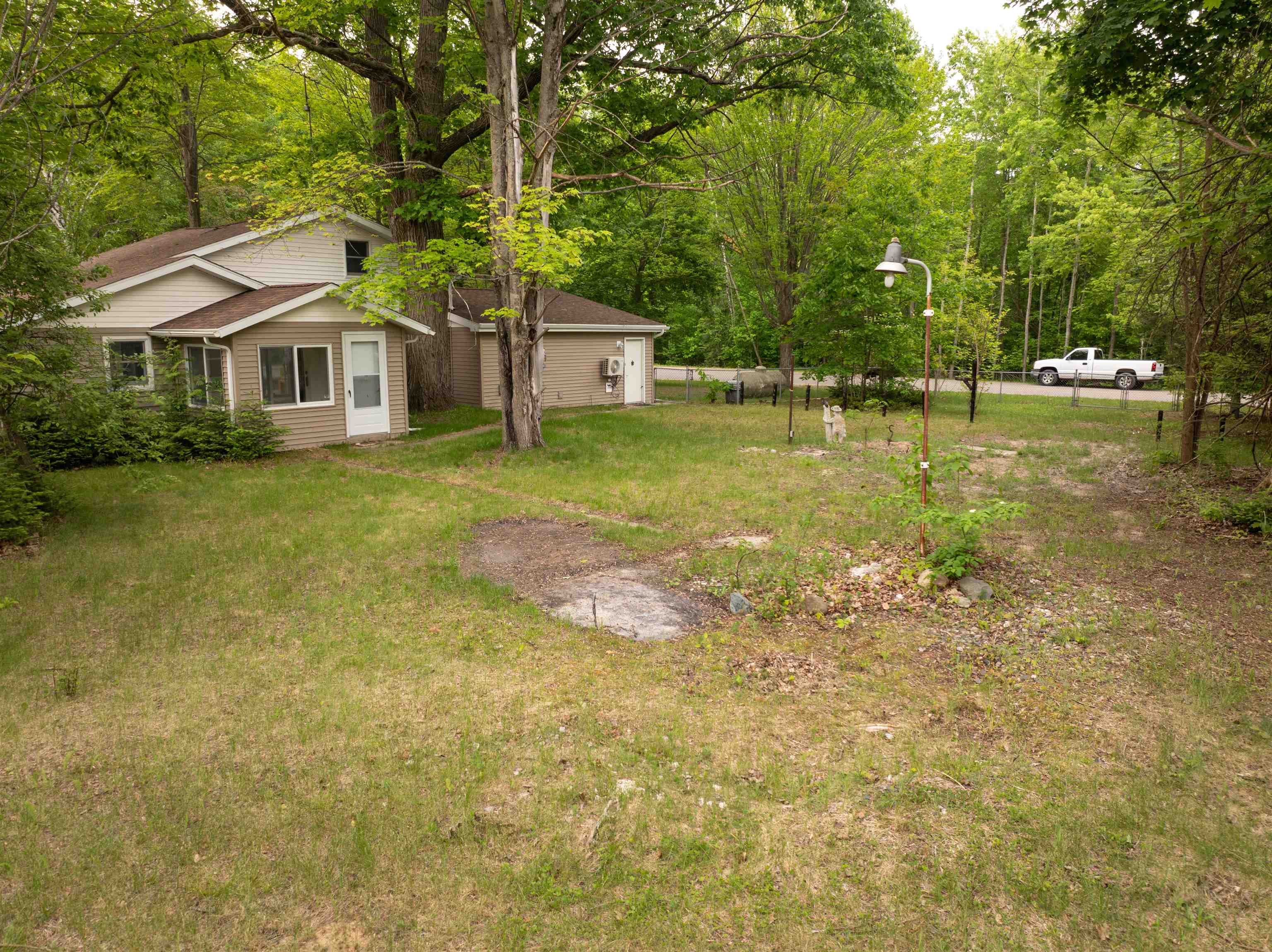 4177 Seminole Street Property Photo 8