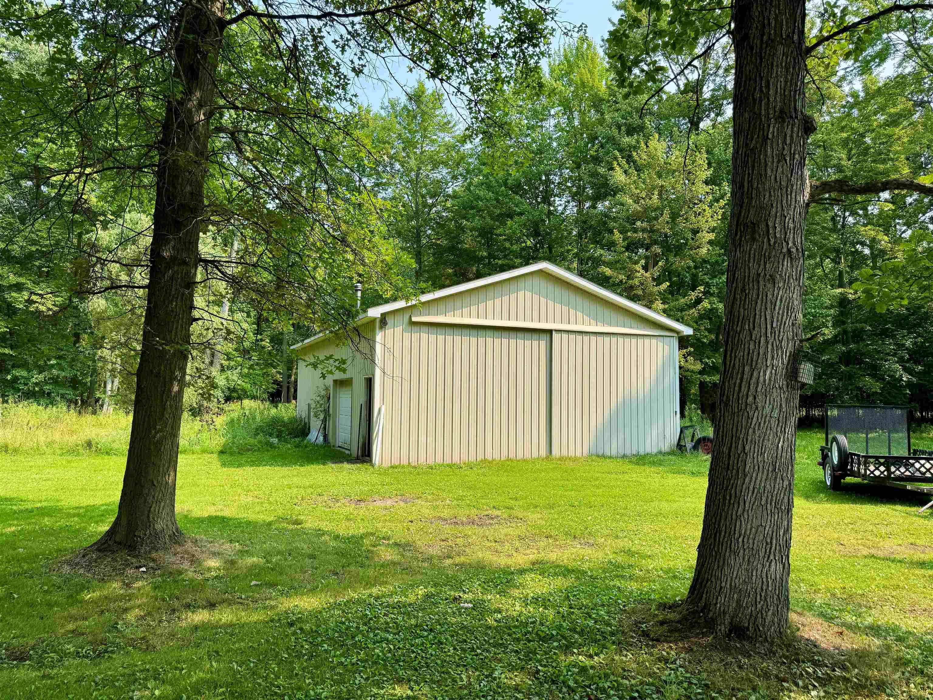 1365 E Burt Road Property Photo 19
