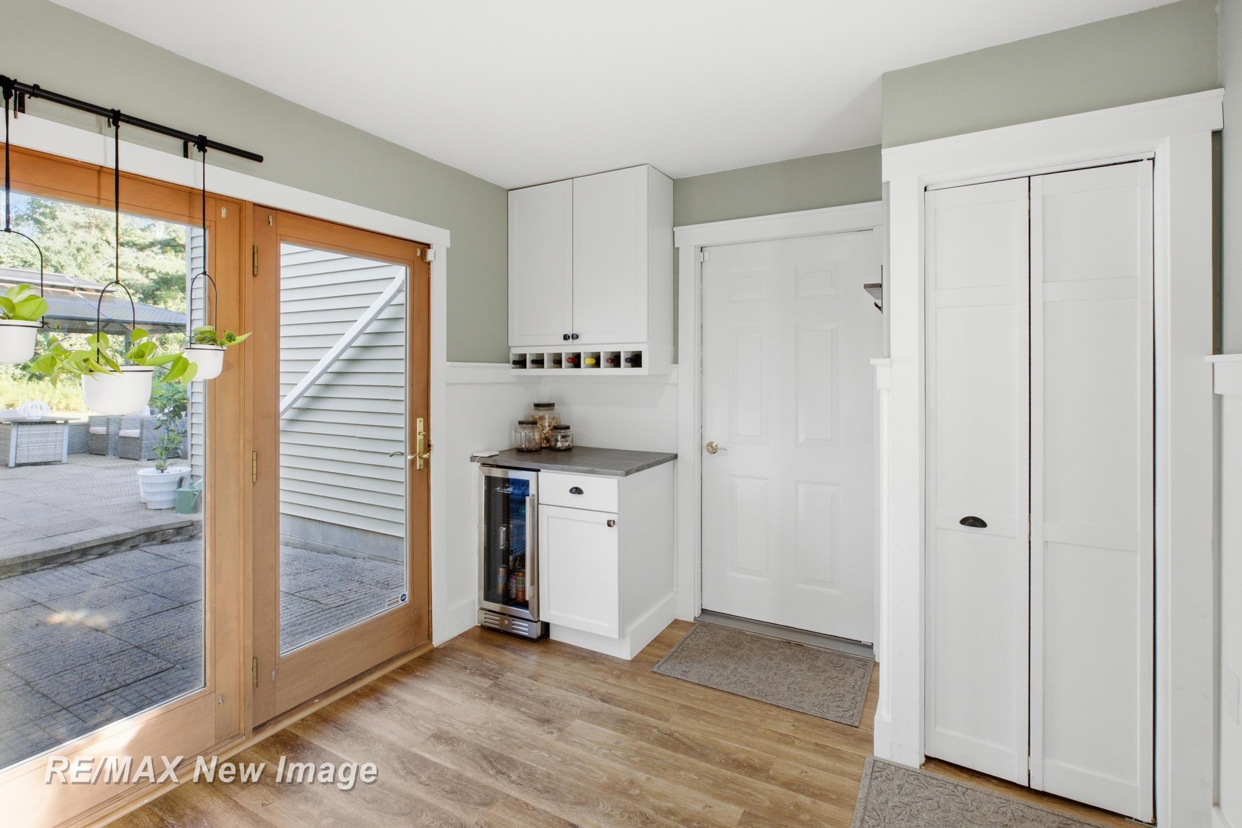 740 W Pine River Road Property Photo 5