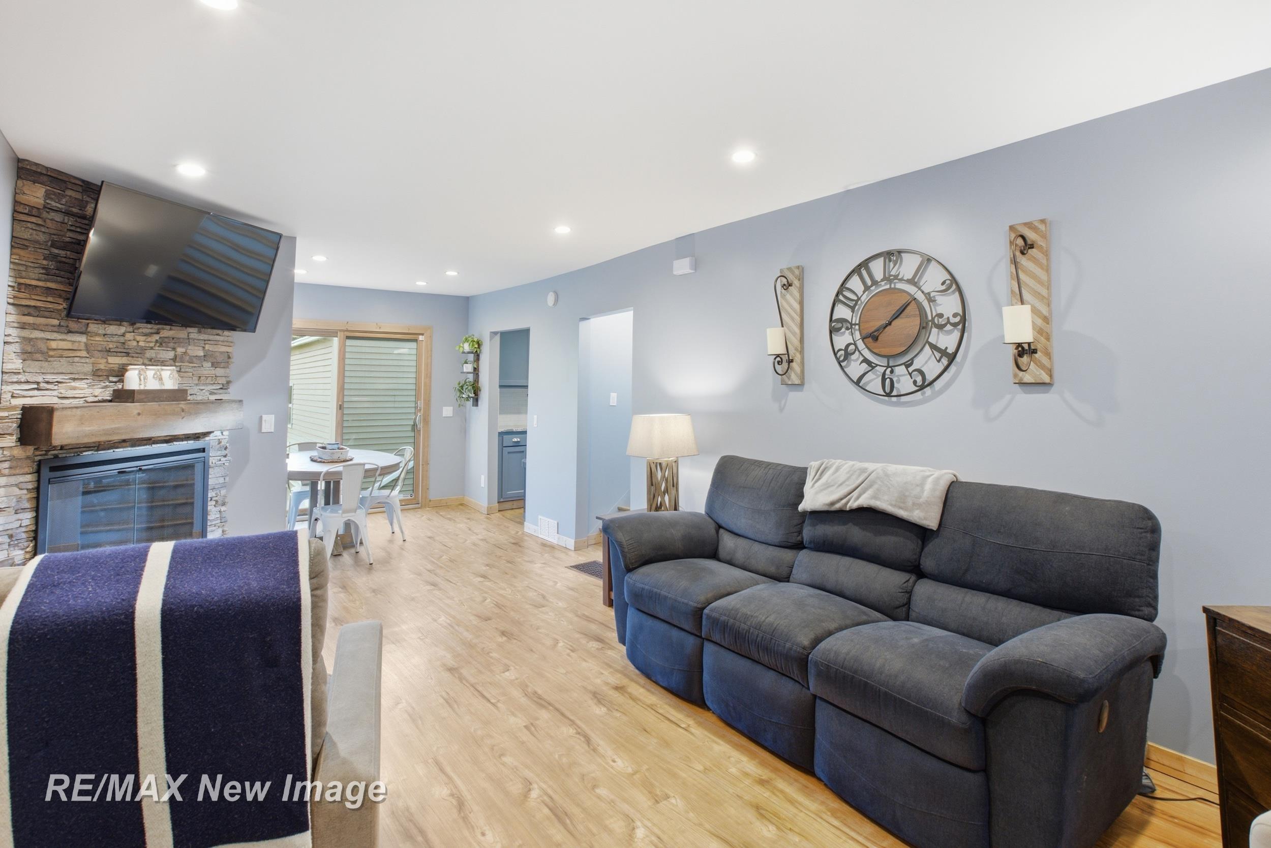 740 W Pine River Road Property Photo 17