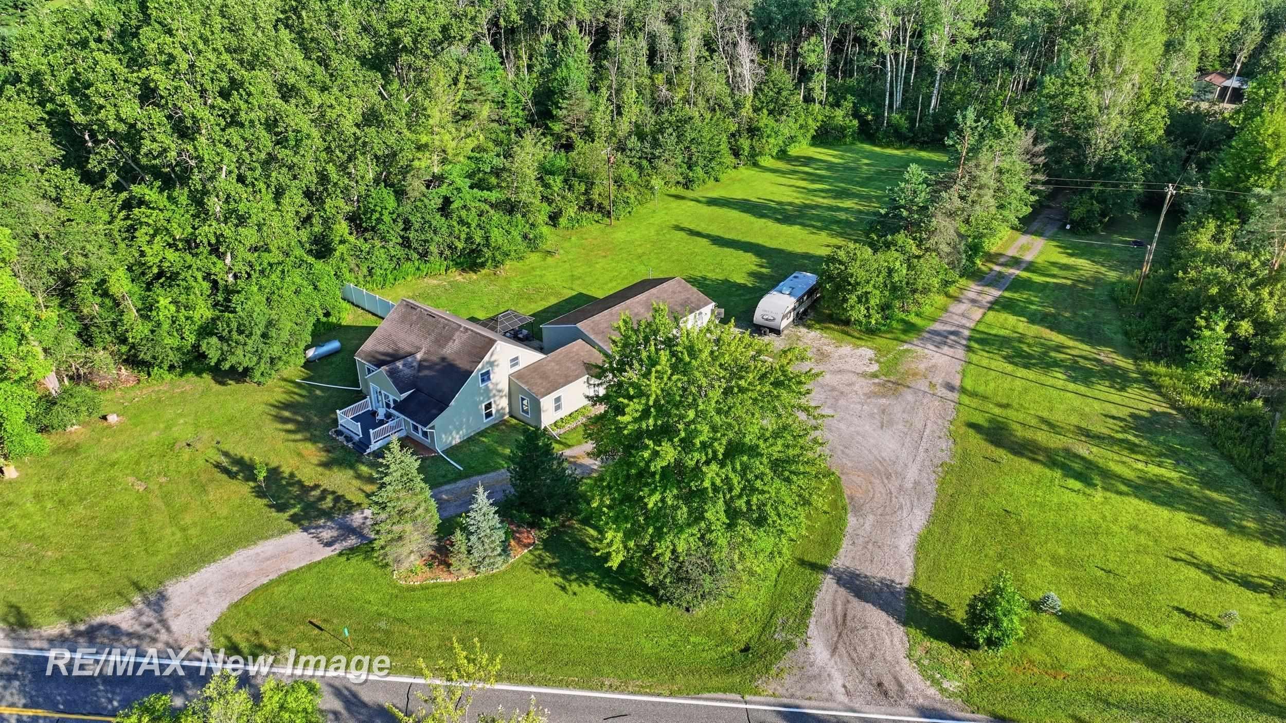 740 W Pine River Road Property Photo 34