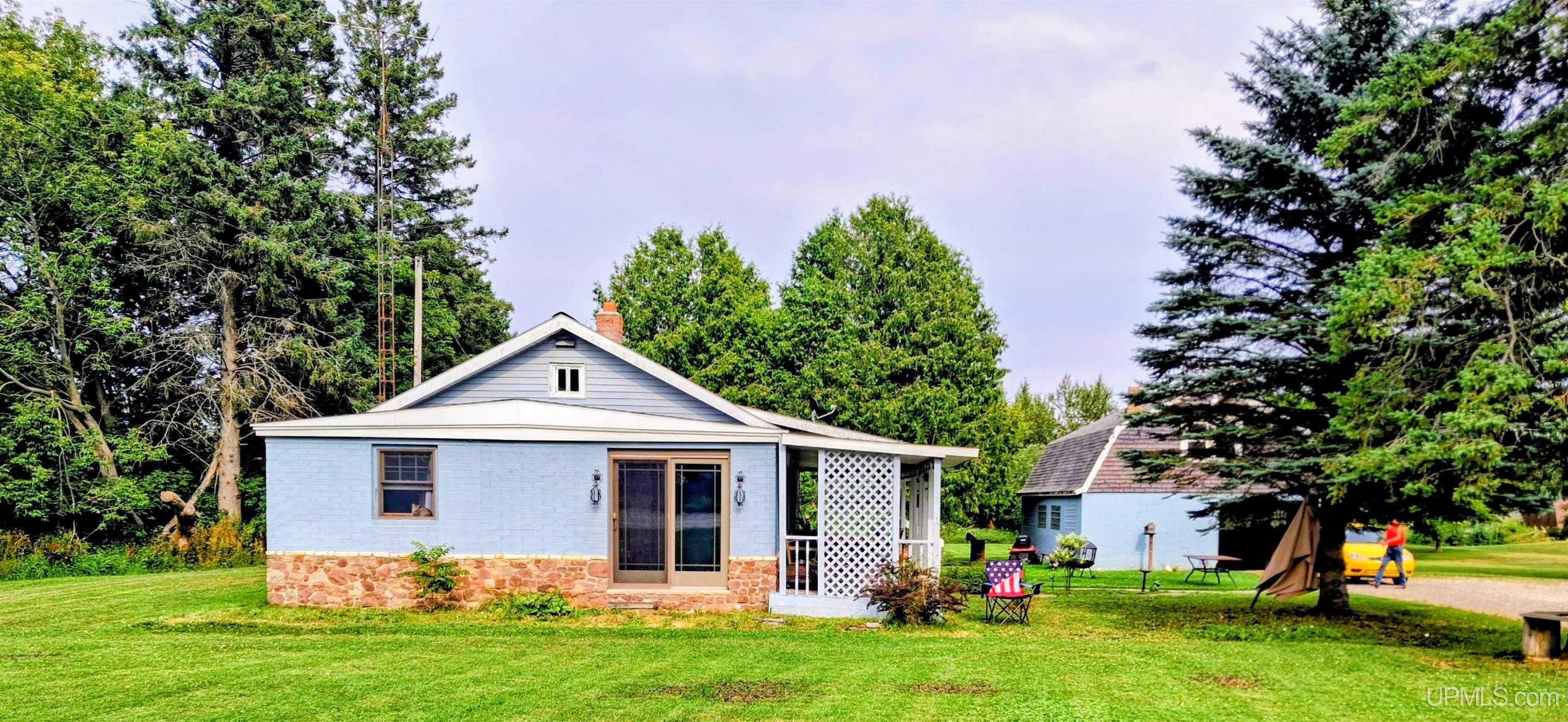 6446 State Street Property Photo 3