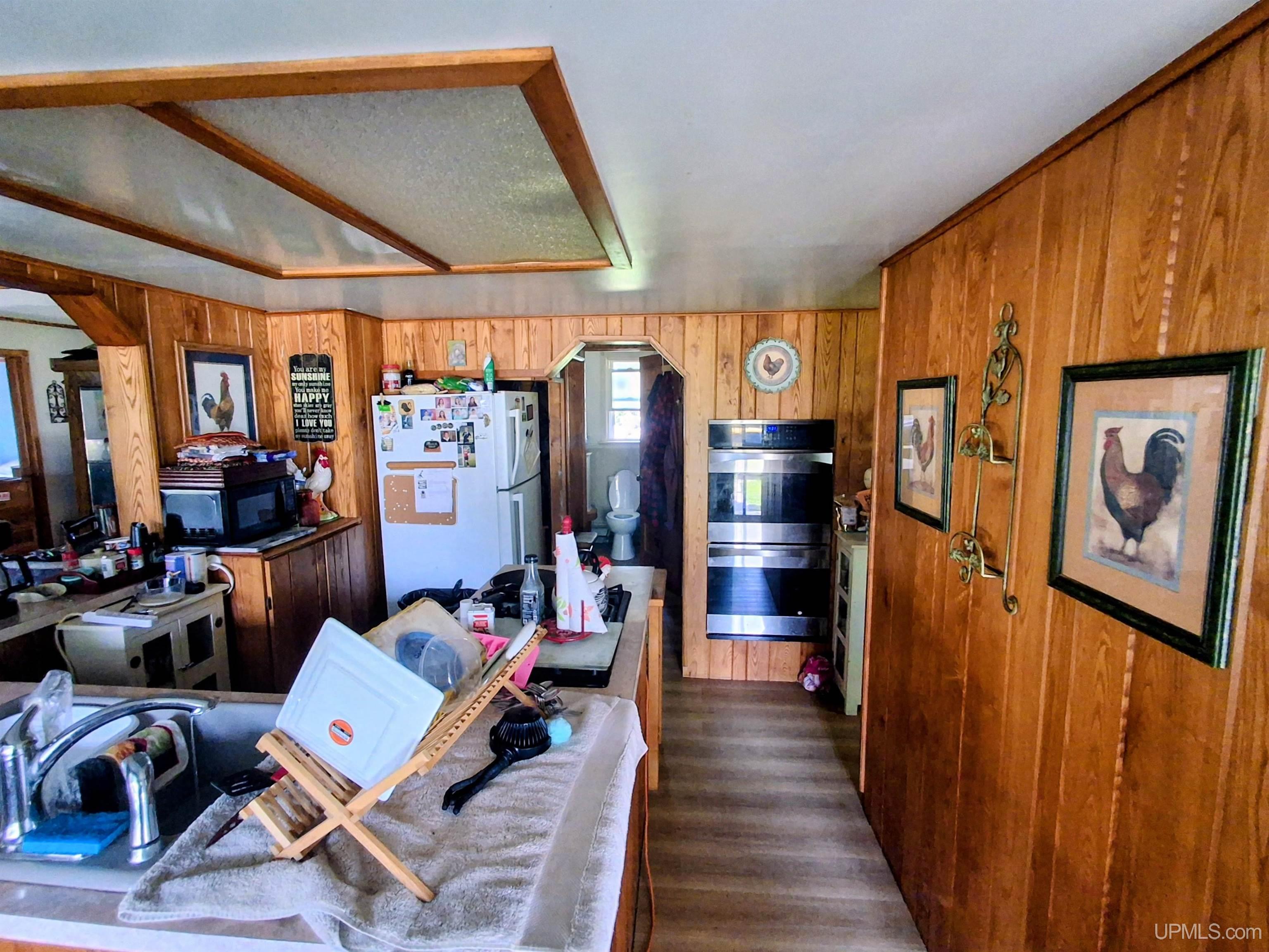6446 State Street Property Photo 5