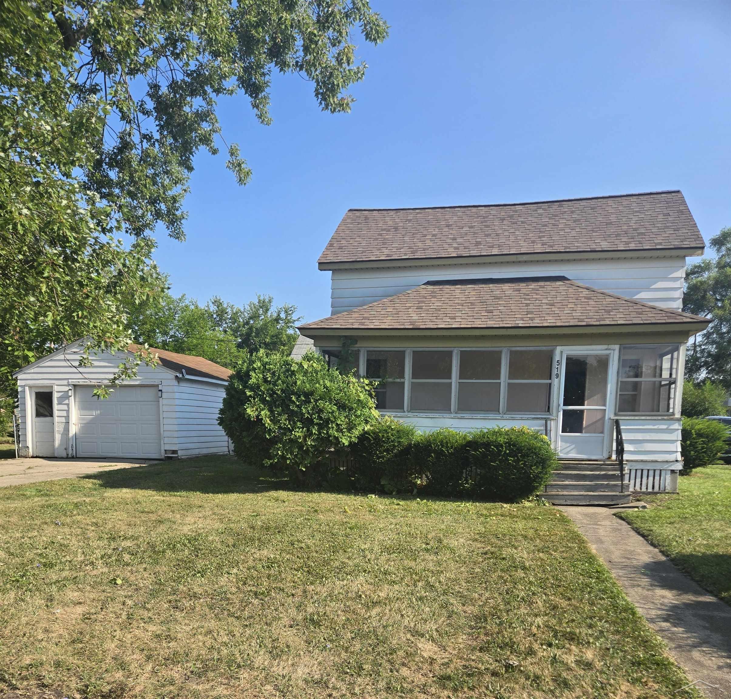 519 Bradley Street Property Photo 2