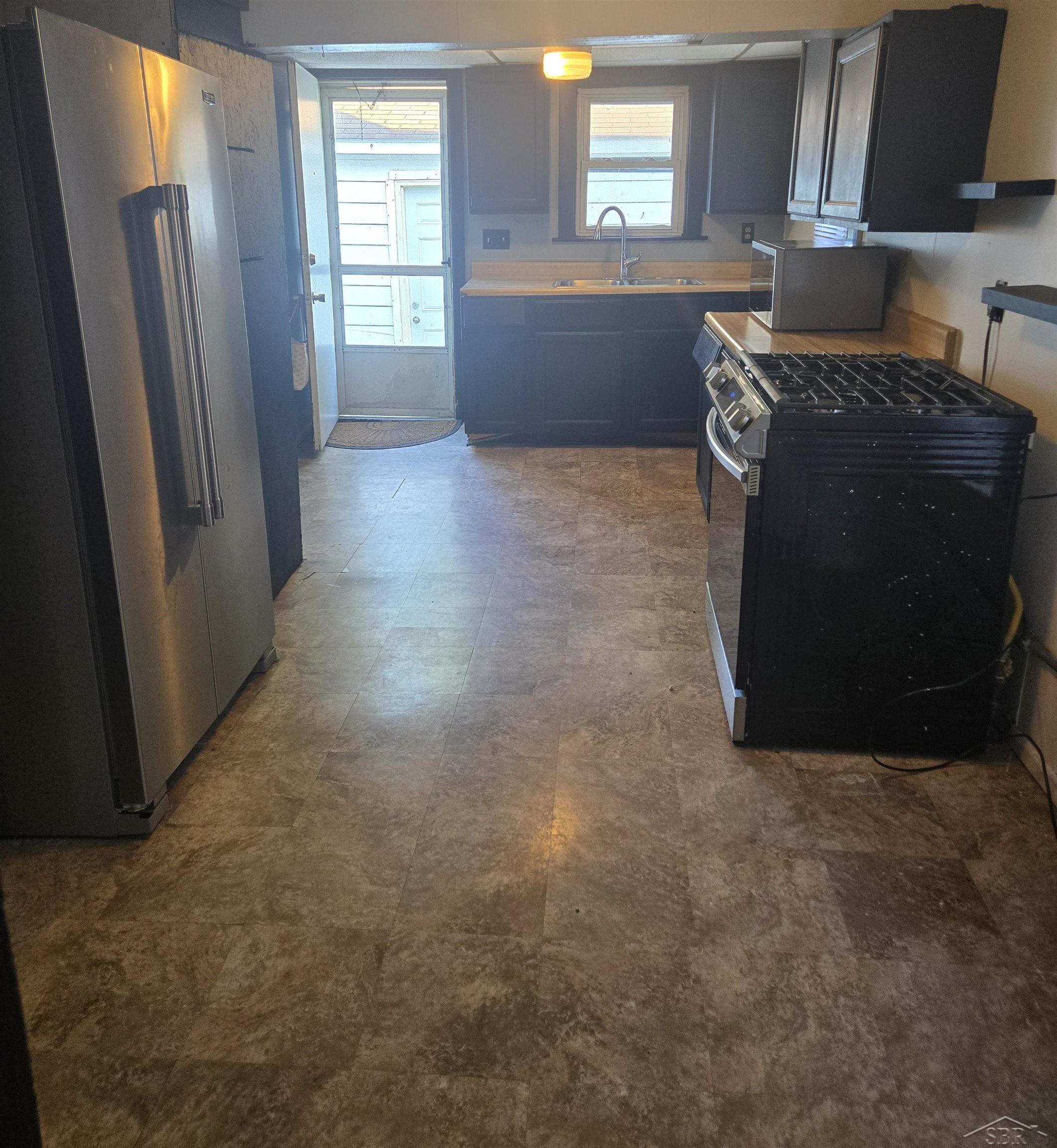 519 Bradley Street Property Photo 4