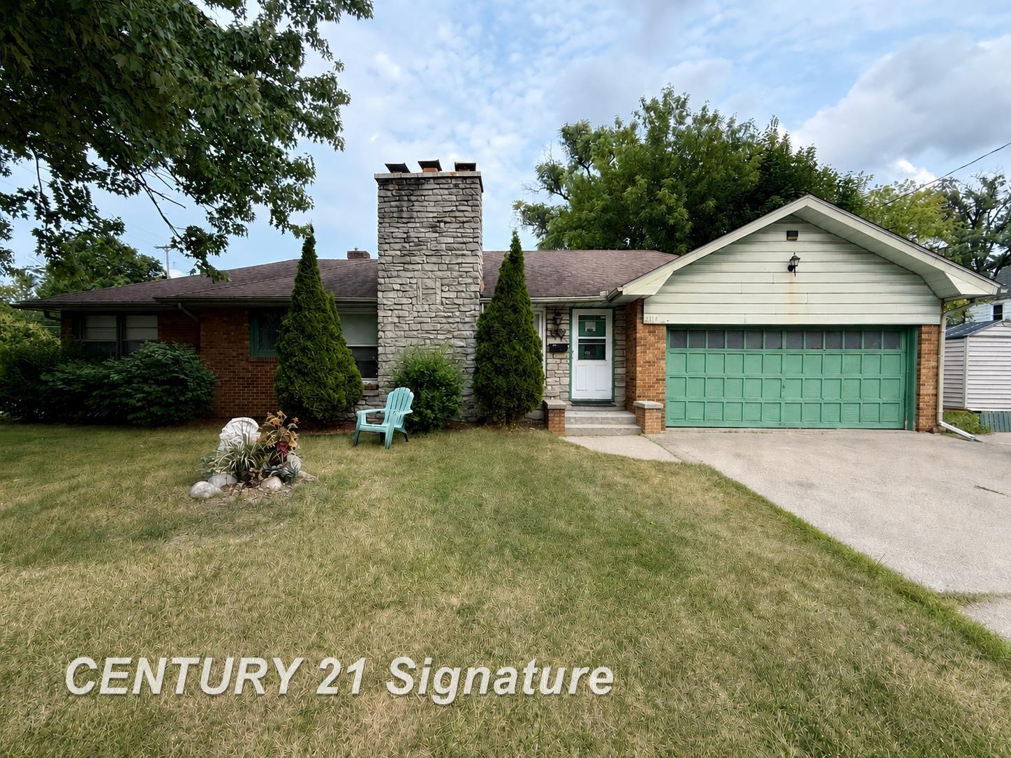 2116 Barnard Street Property Photo 1