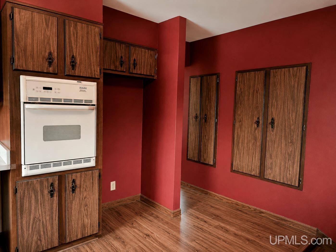 613 N 5th Avenue Property Photo 13