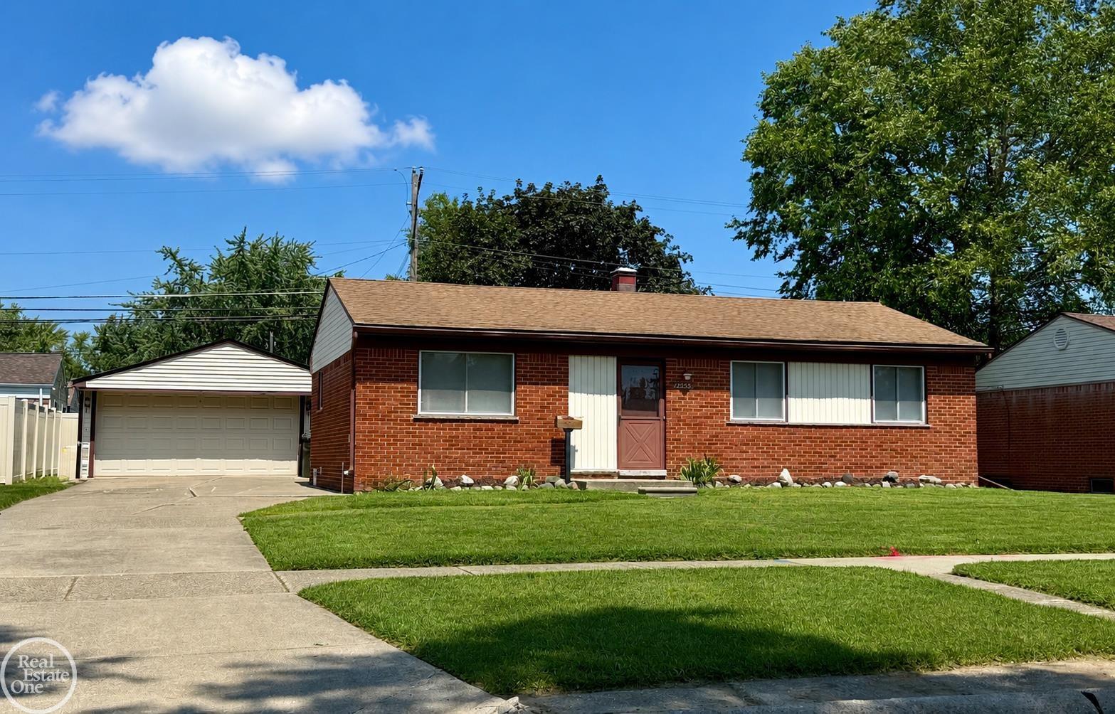 12053 Sorrento Boulevard Property Photo 1