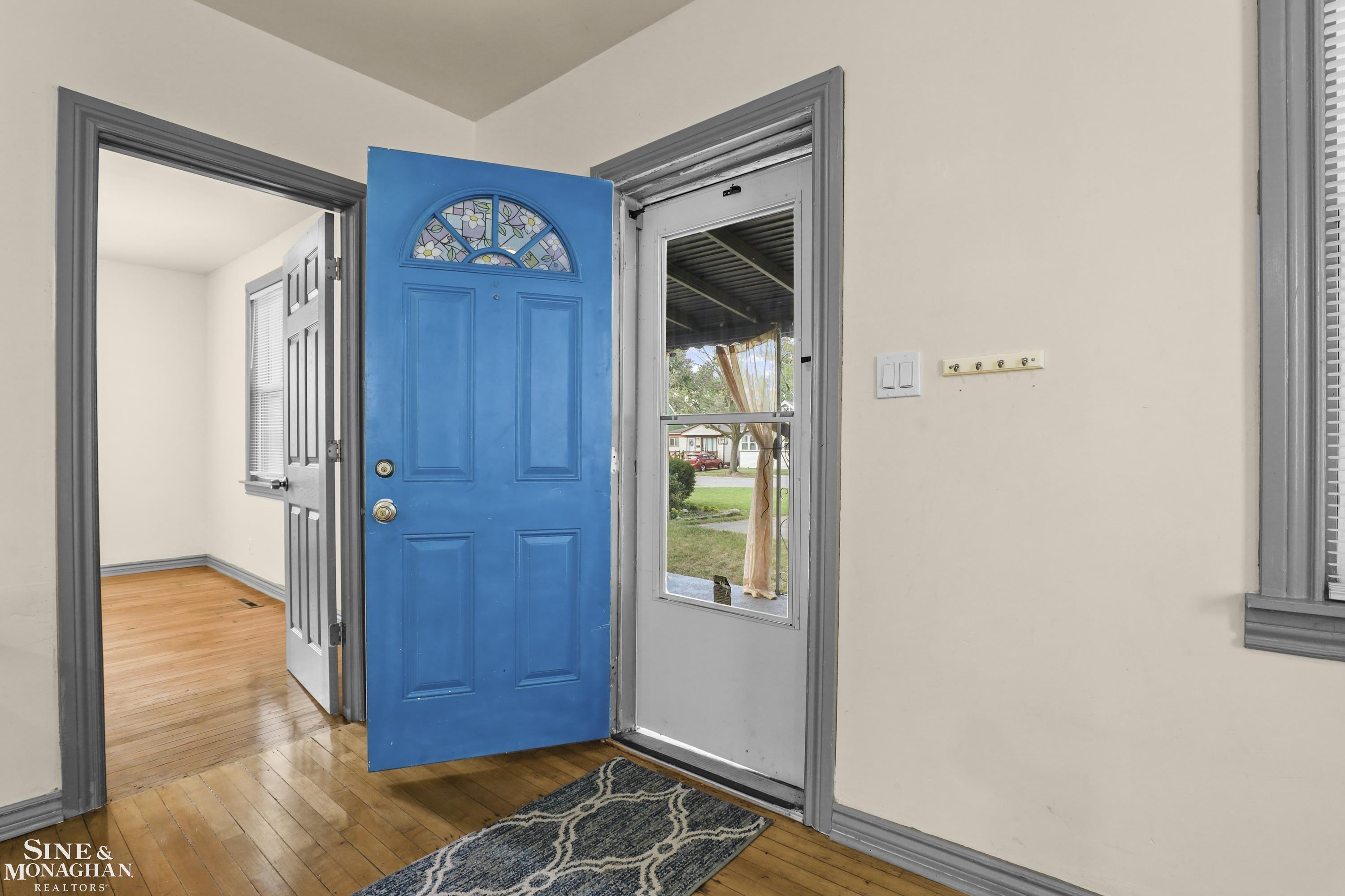 1312 E Harry Avenue Property Photo 3