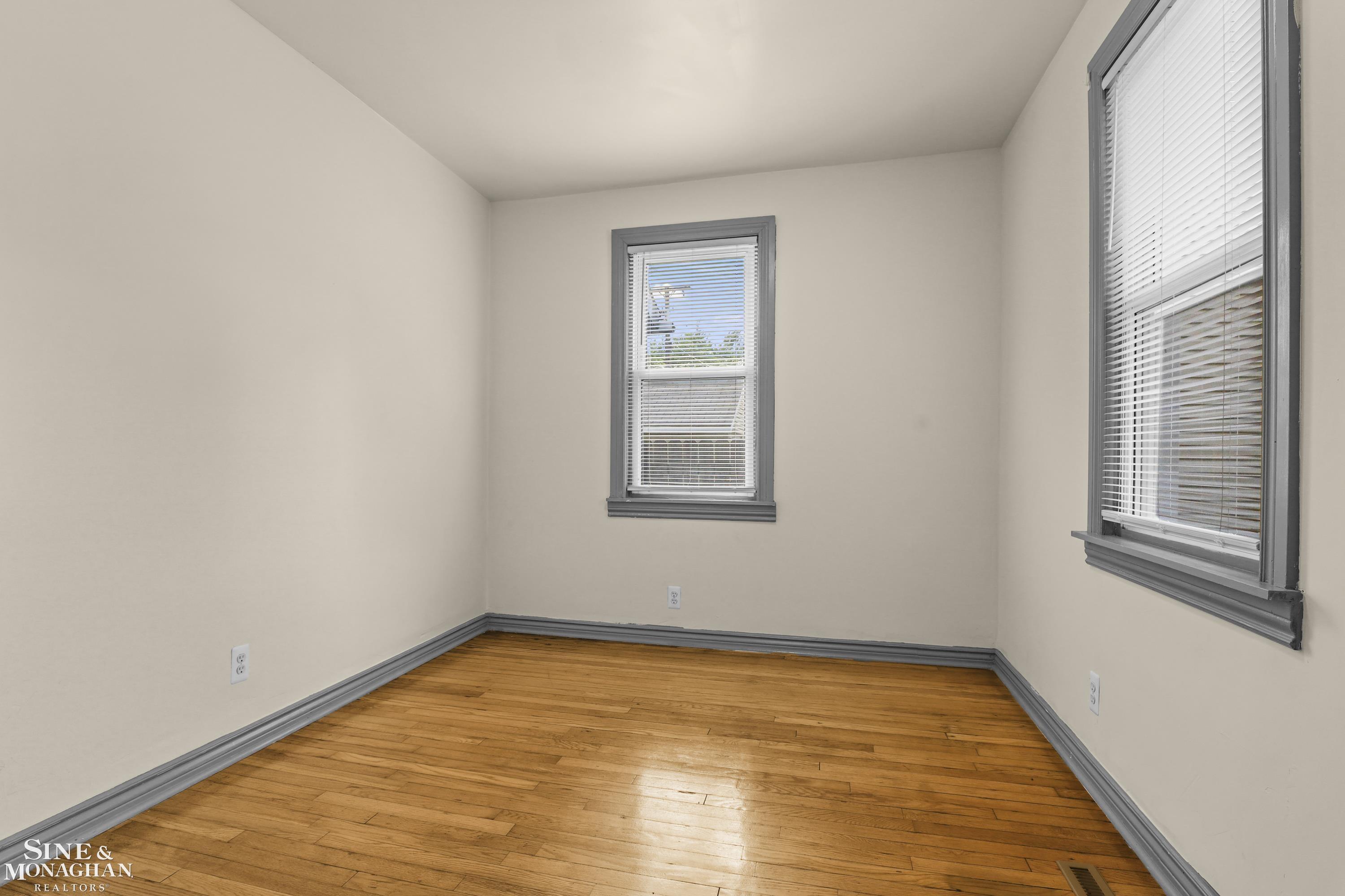 1312 E Harry Avenue Property Photo 7