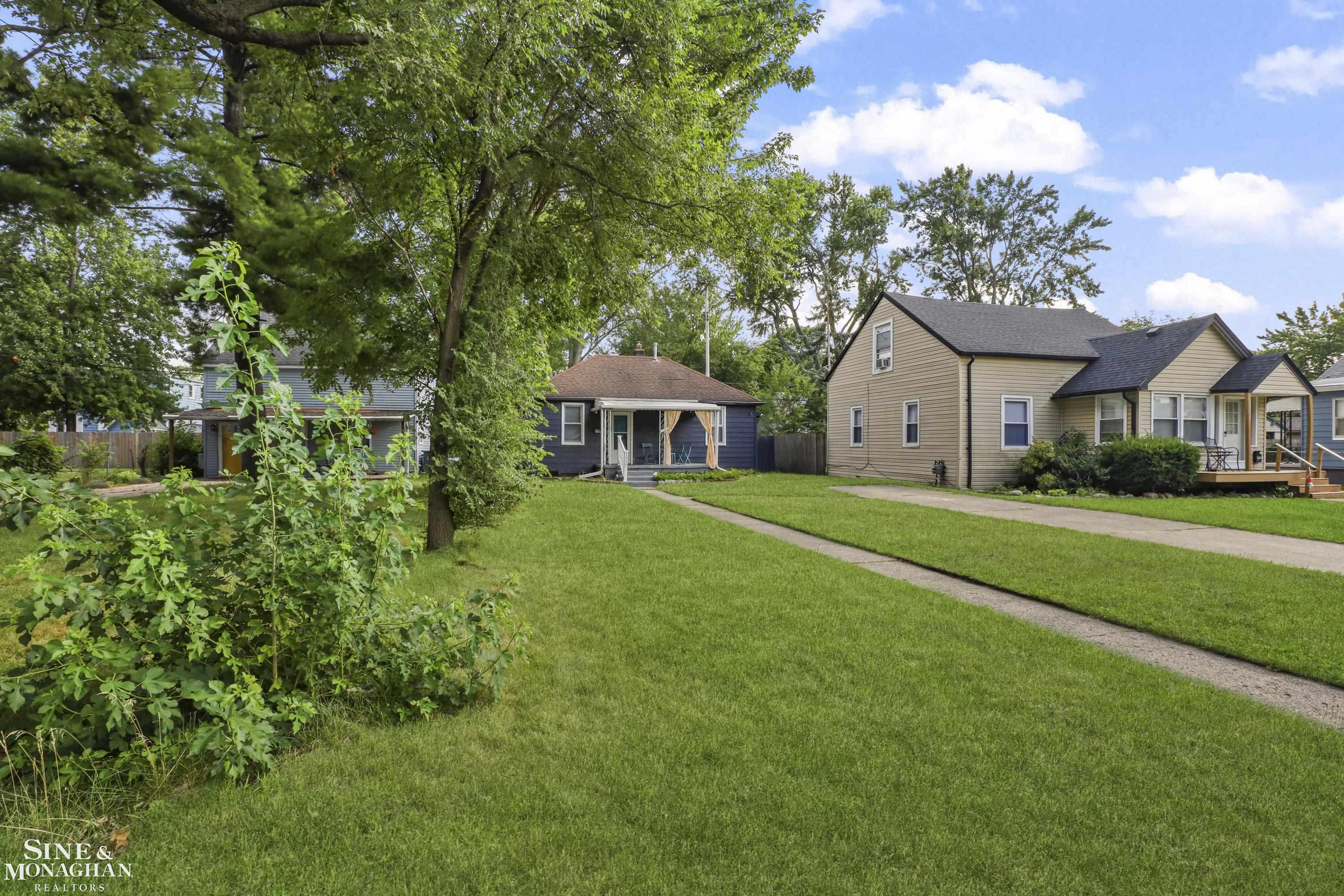 1312 E Harry Avenue Property Photo 20