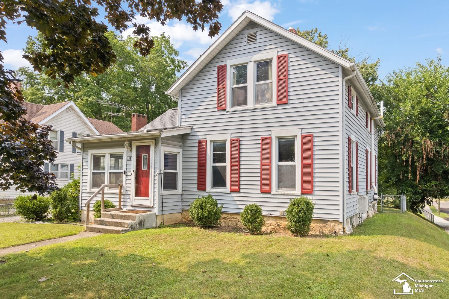 139 E Church Street Property Photo 1
