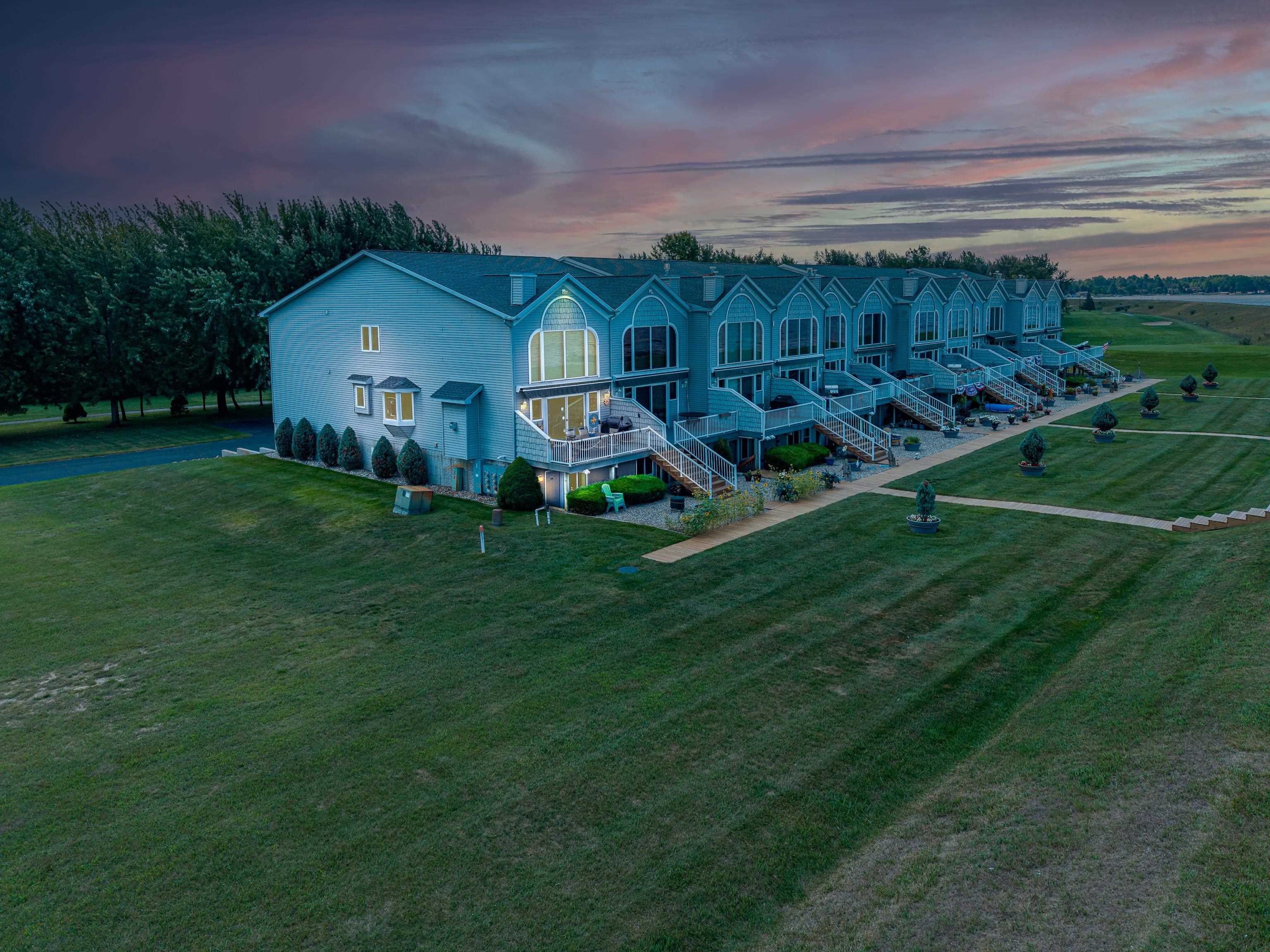 1780 Castleview Court