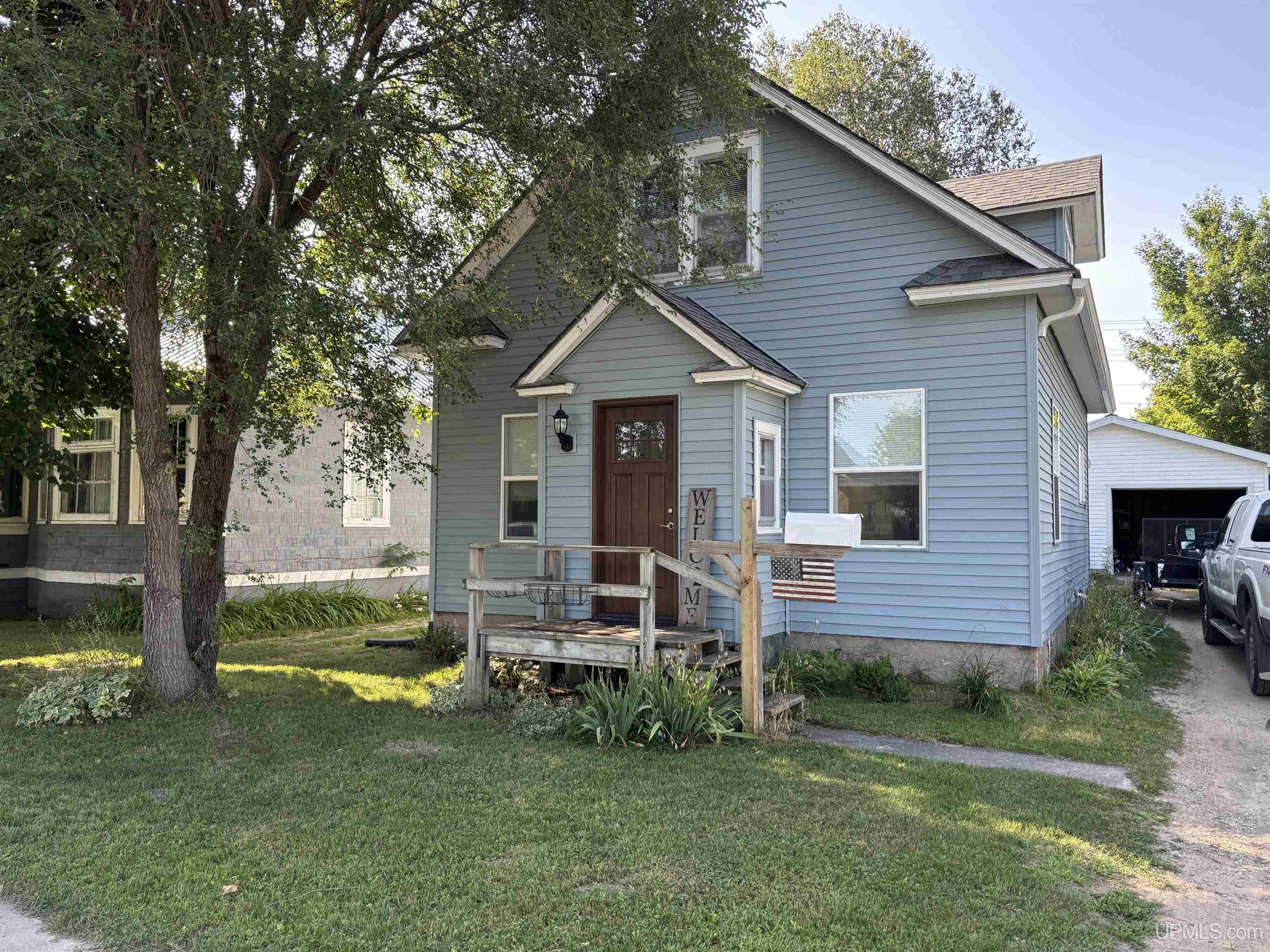 410 E Harrie Street Property Photo 1