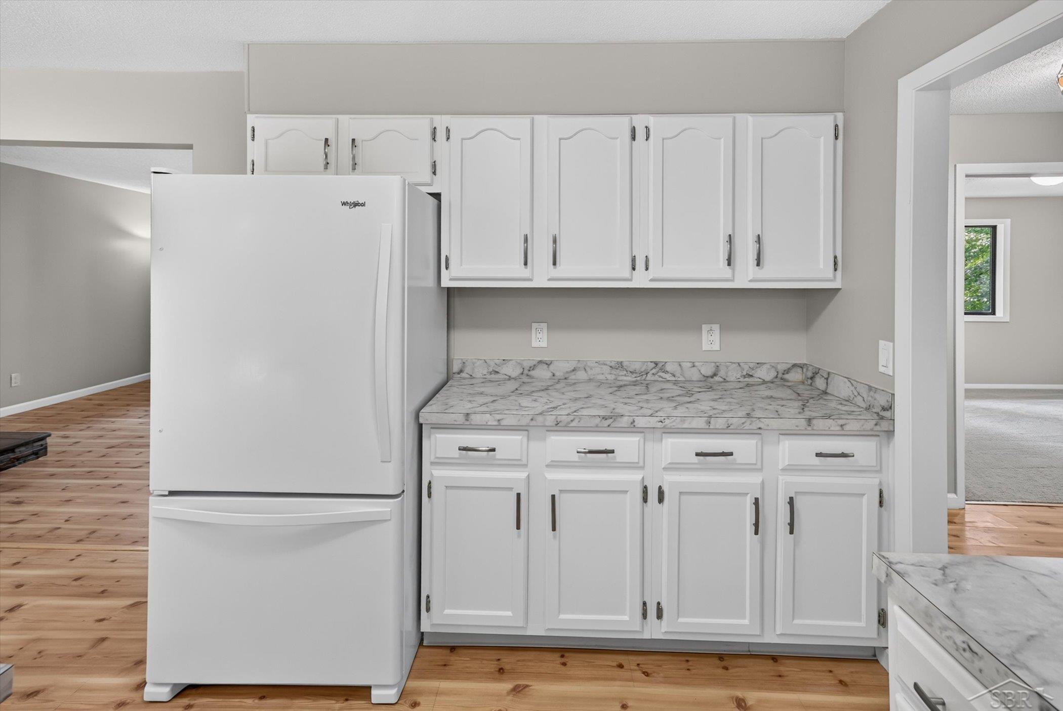 5016 Airport Road Property Photo 16