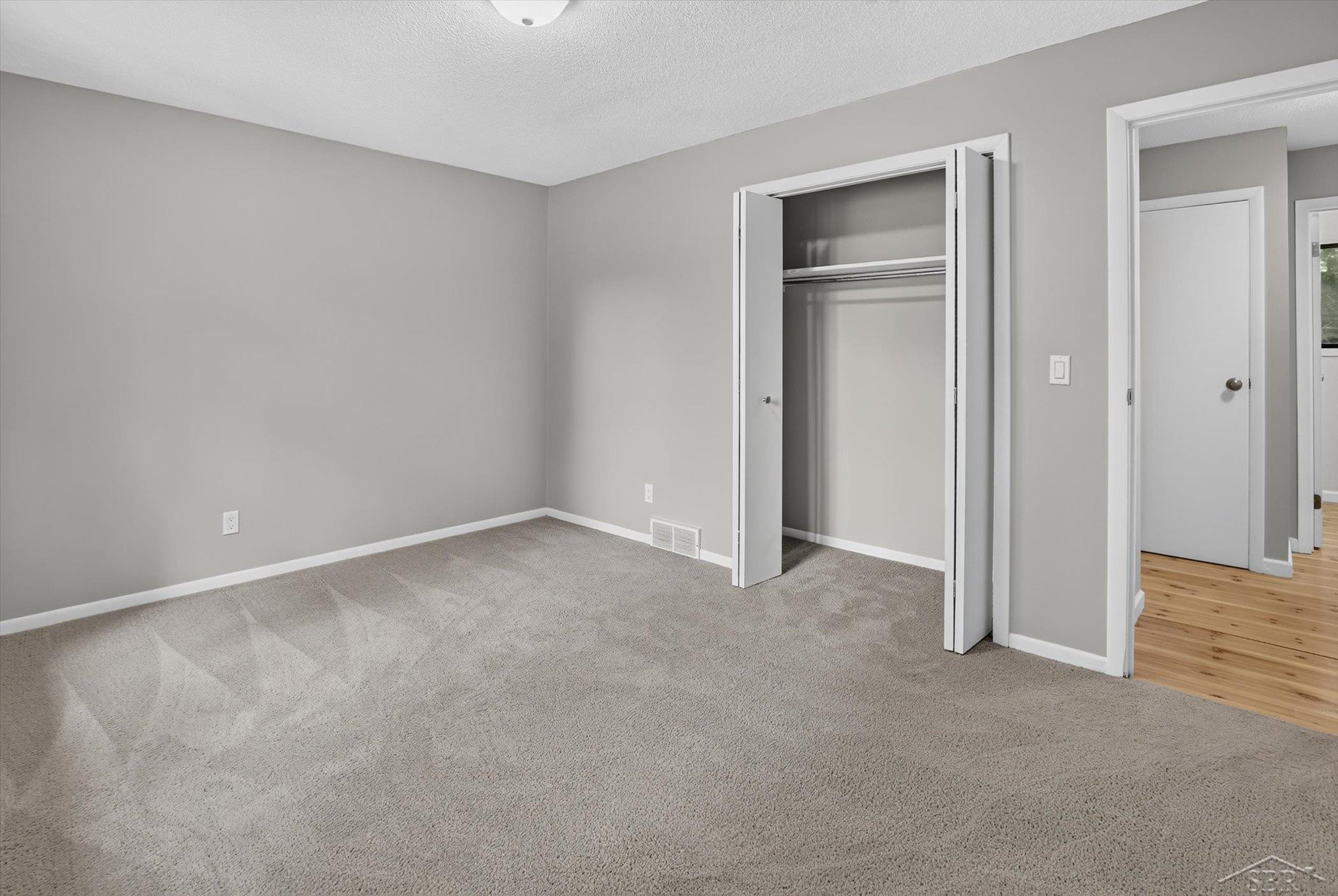 5016 Airport Road Property Photo 22