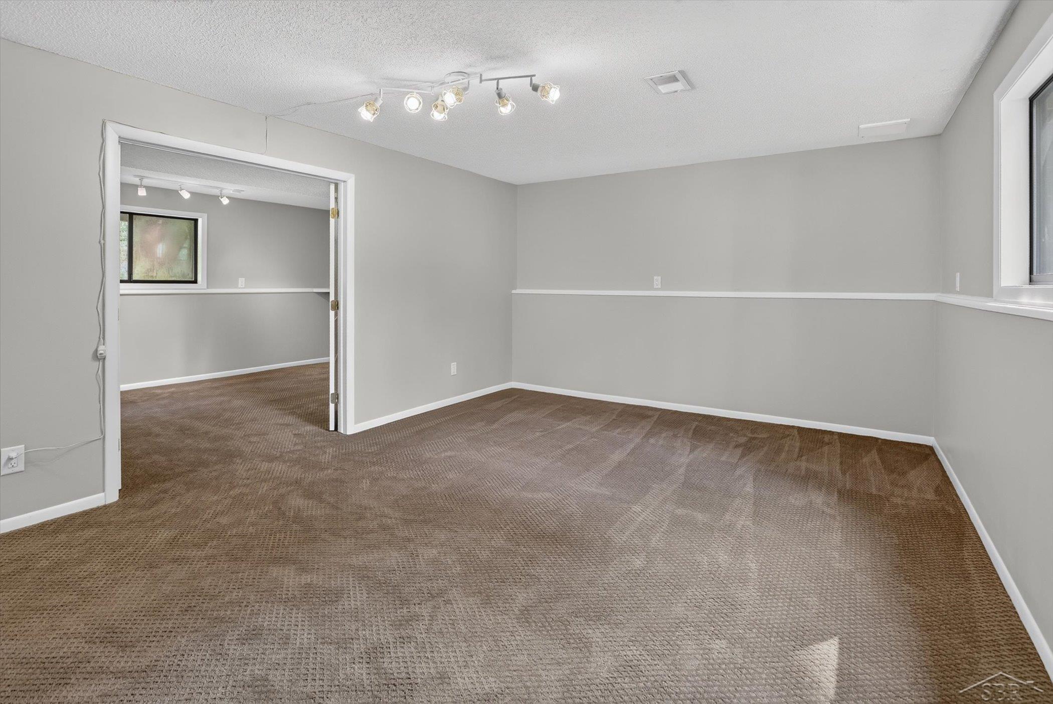 5016 Airport Road Property Photo 30