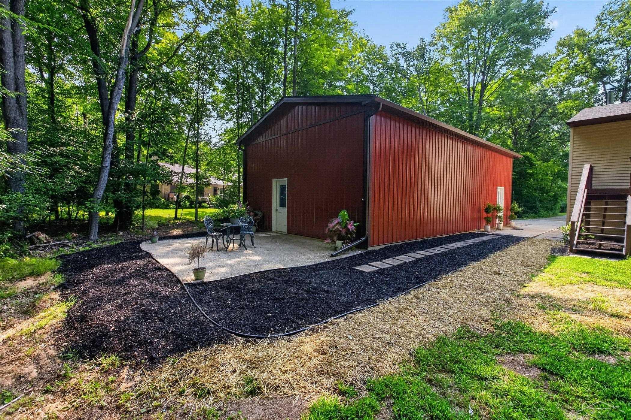5016 Airport Road Property Photo 45