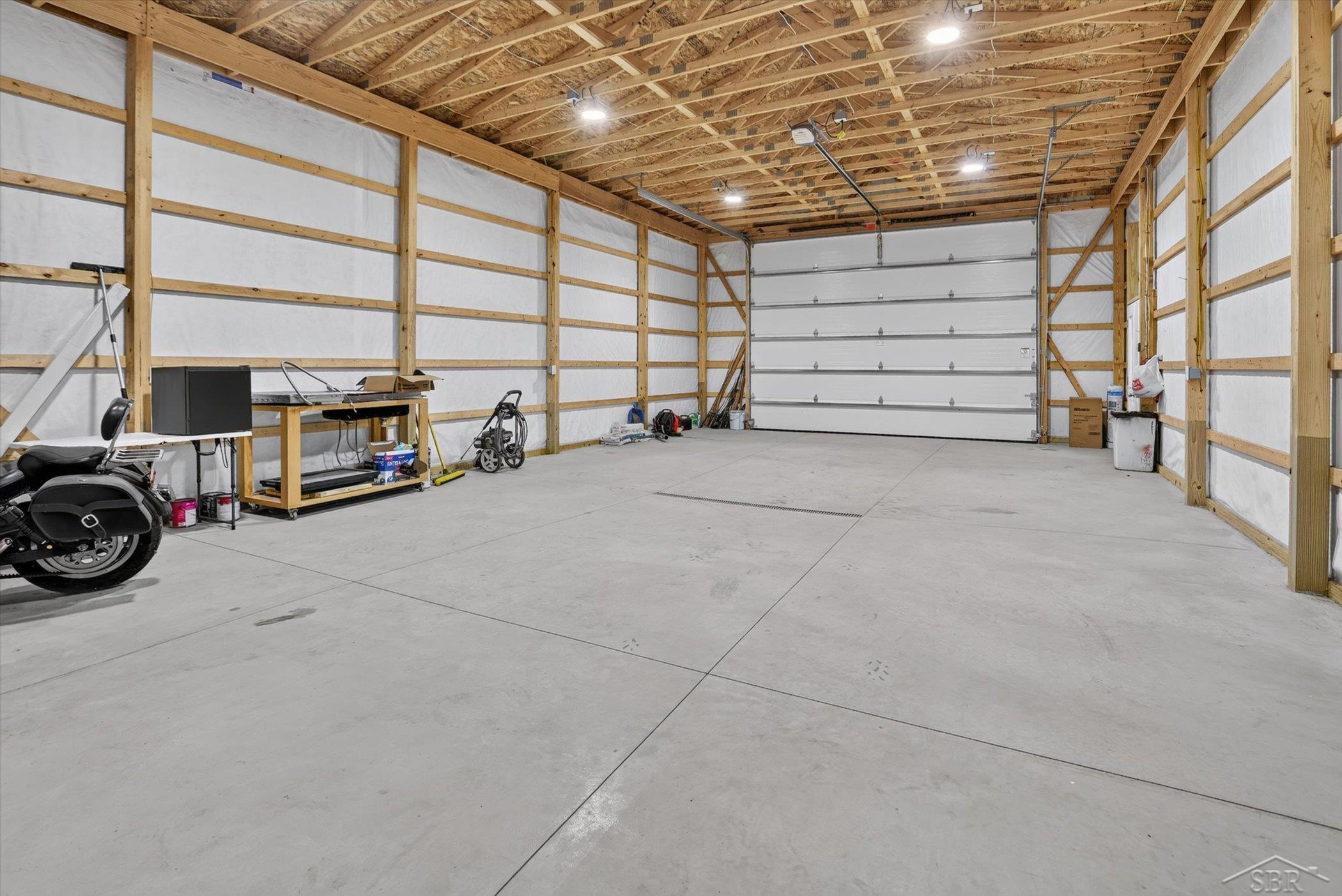 5016 Airport Road Property Photo 46