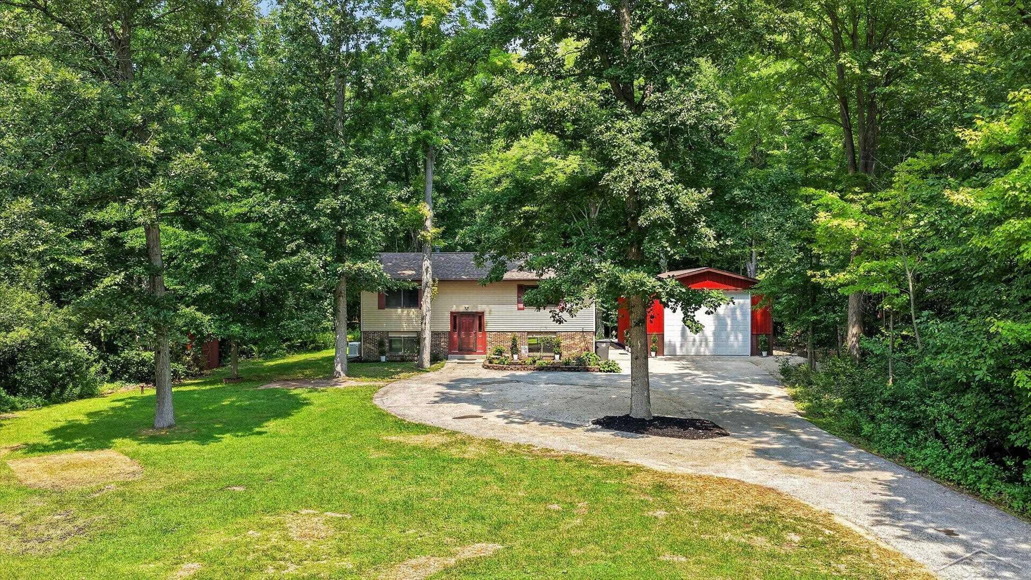 5016 Airport Road Property Photo 53