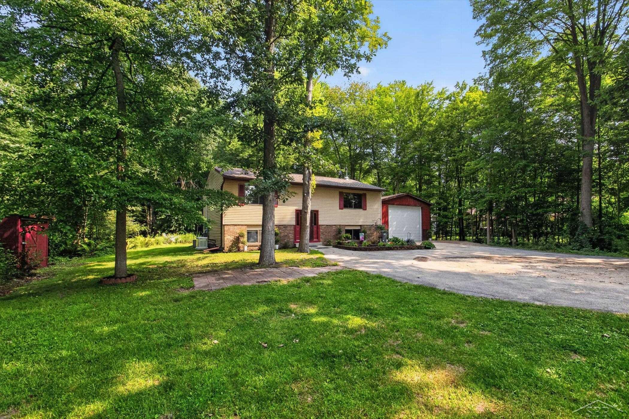 5016 Airport Road Property Photo 54