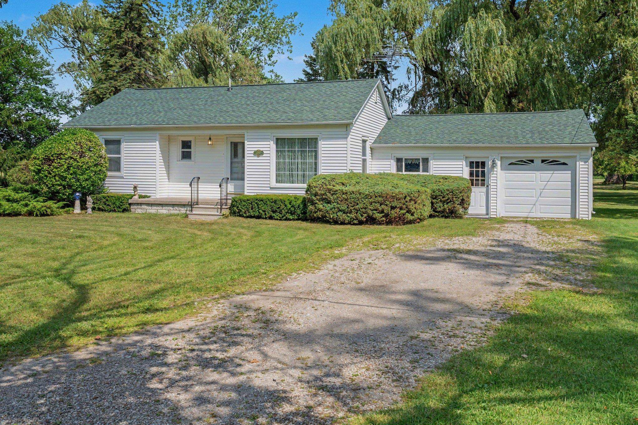 1701 E Cottage Grove Road Property Photo 1