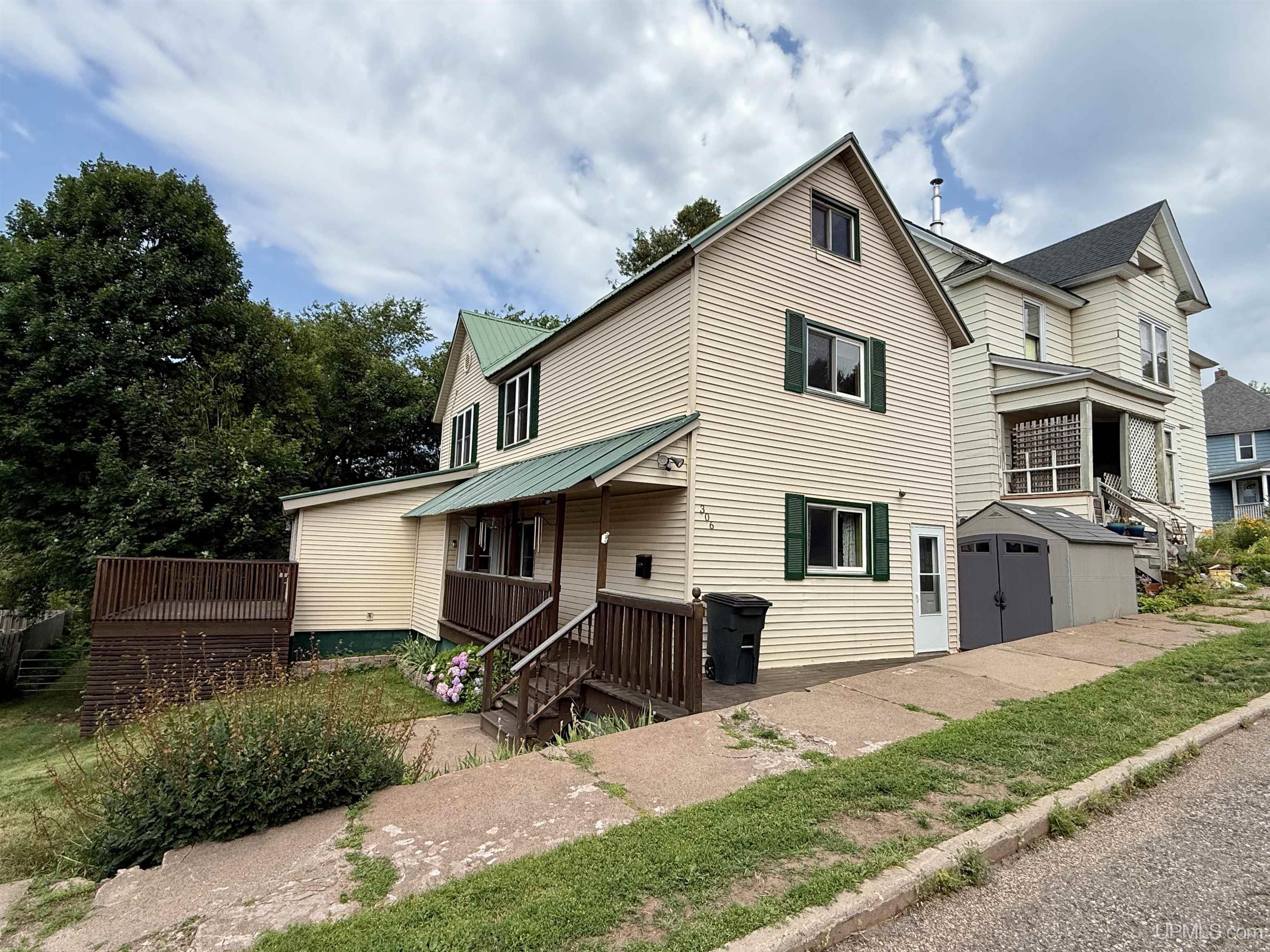 306 W Ely Street Property Photo 1