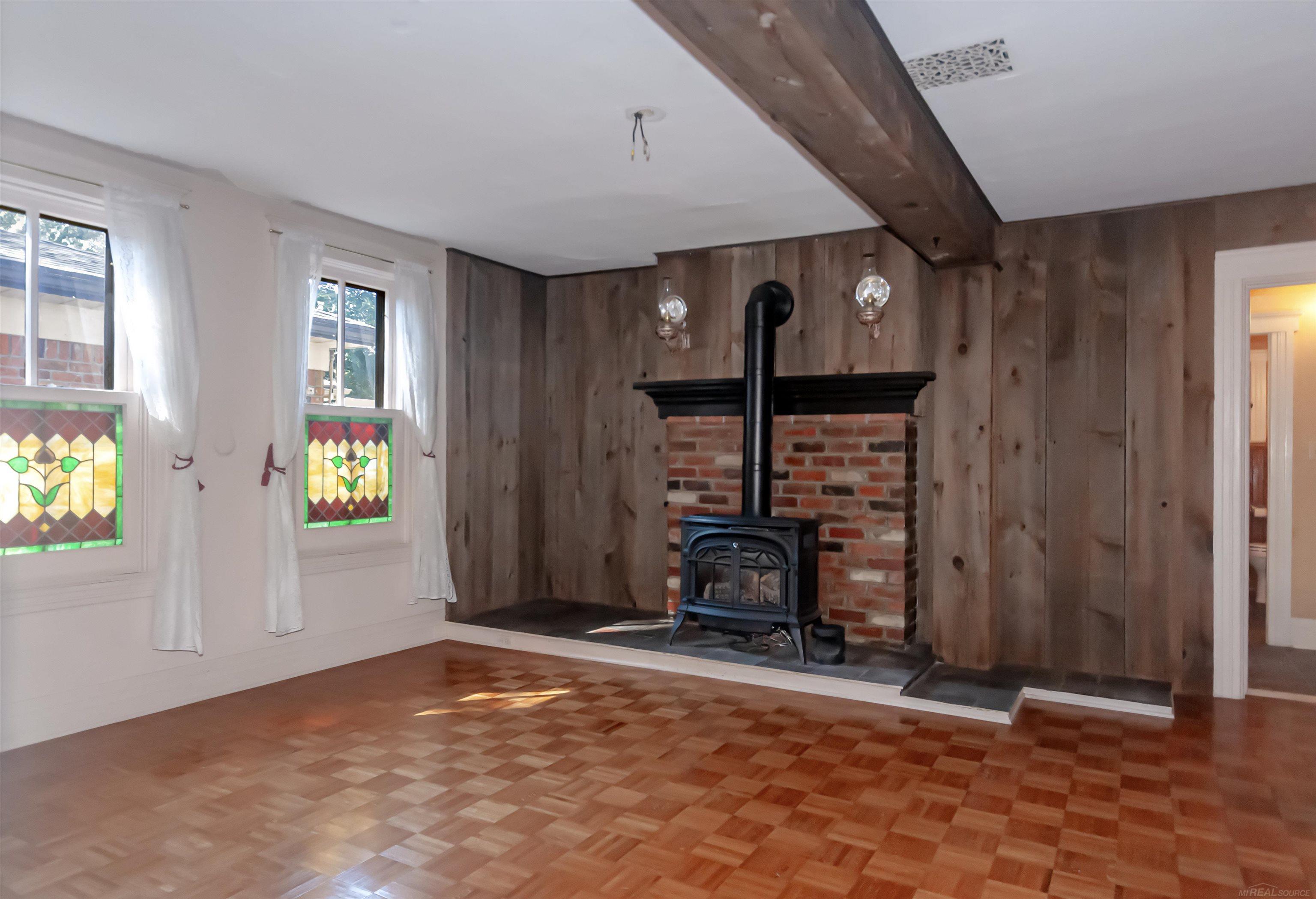 194 Moross Road Property Photo 8