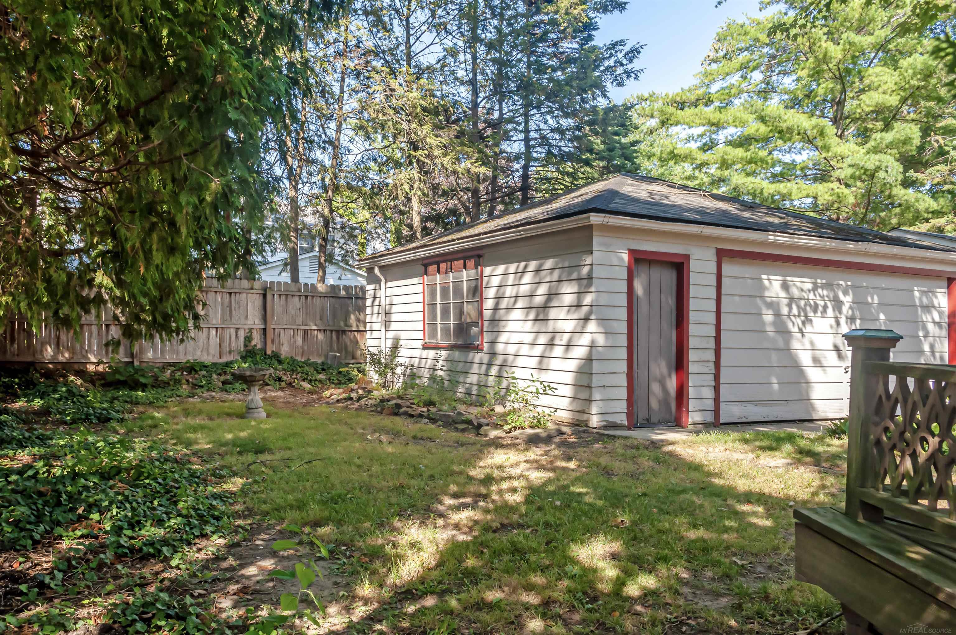 194 Moross Road Property Photo 63