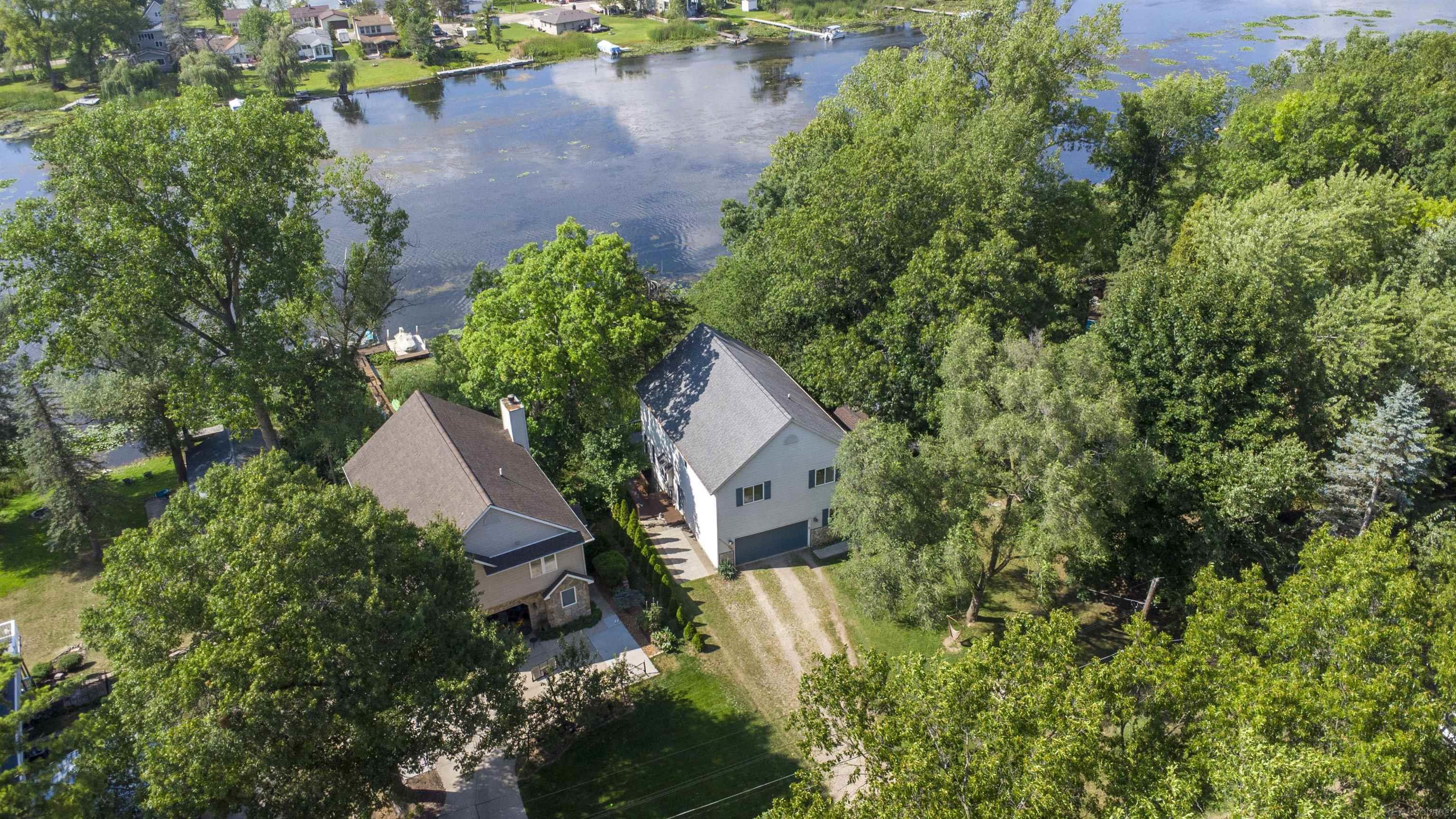 8970 River Valley Road Property Photo 3