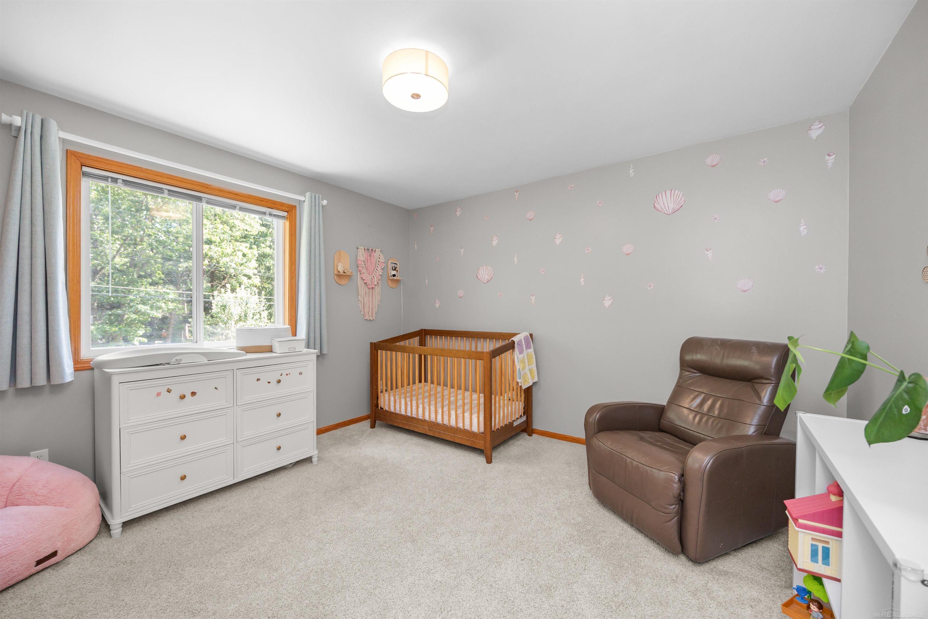 8970 River Valley Road Property Photo 32