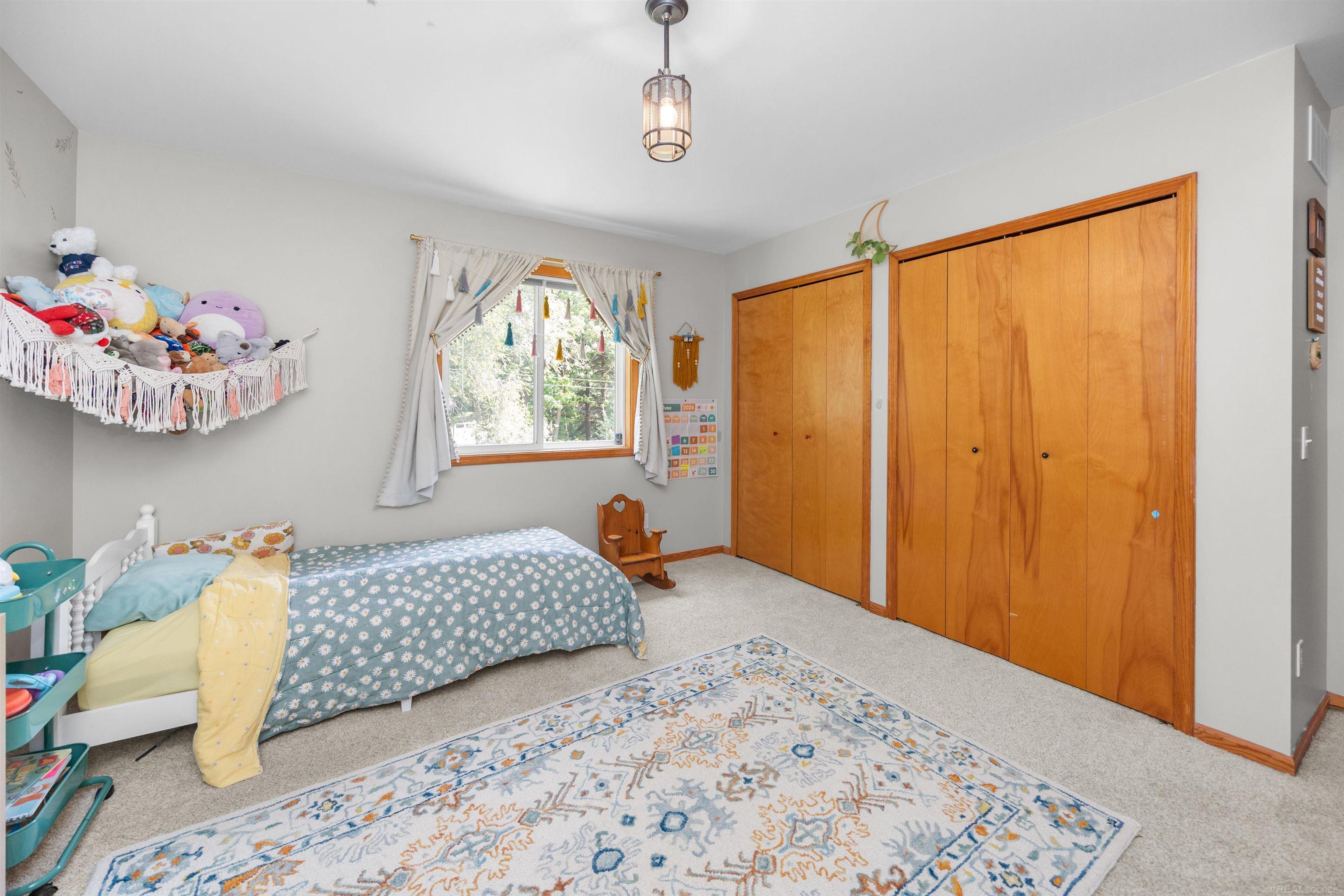 8970 River Valley Road Property Photo 33
