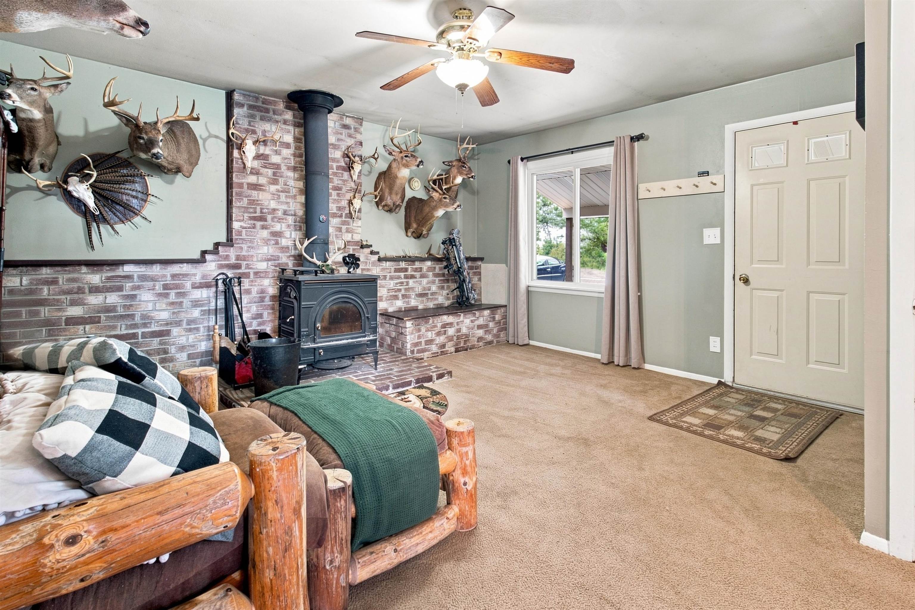 4646 E Hubbard Road Property Photo 7