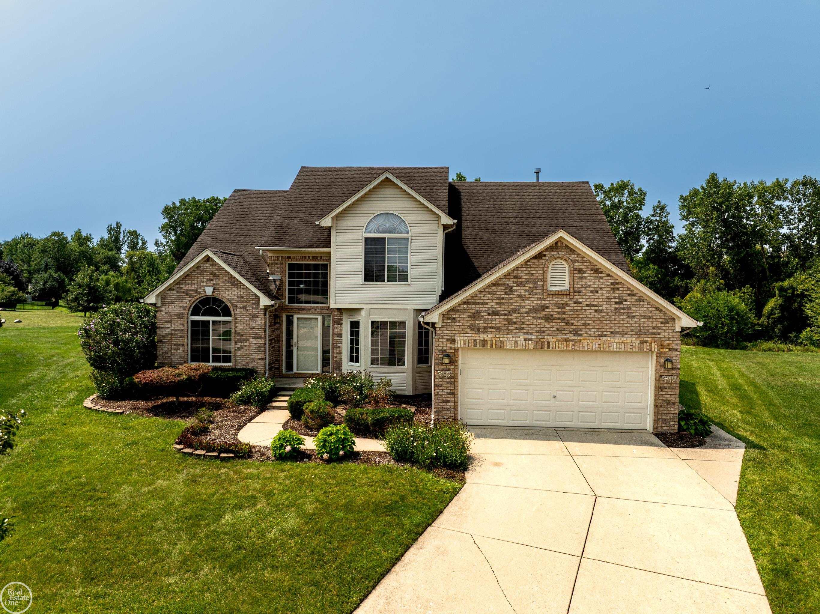 21832 Preserve Court