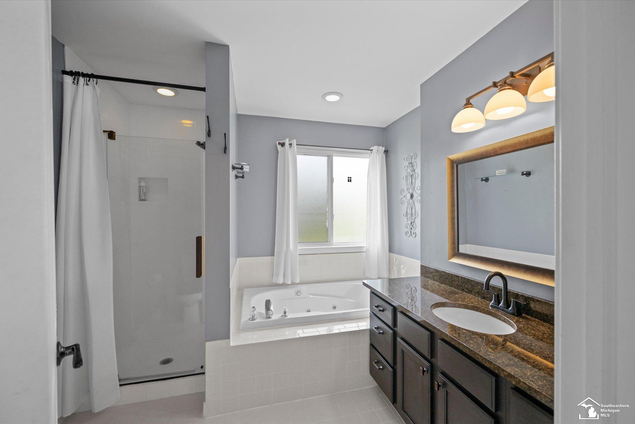 30134 Willow Springs Road Property Photo 23