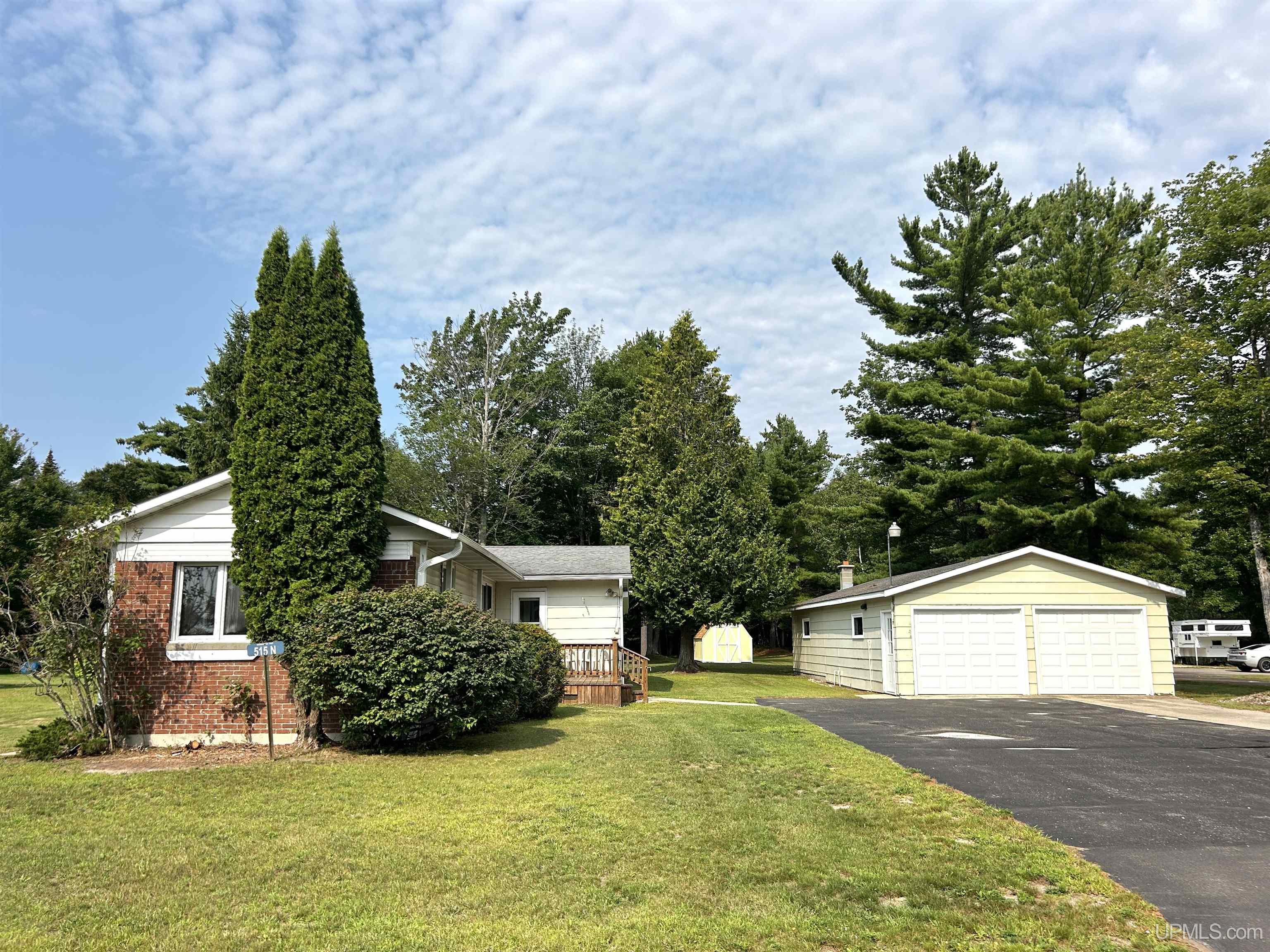 515 N Intake Park Road Property Photo 1