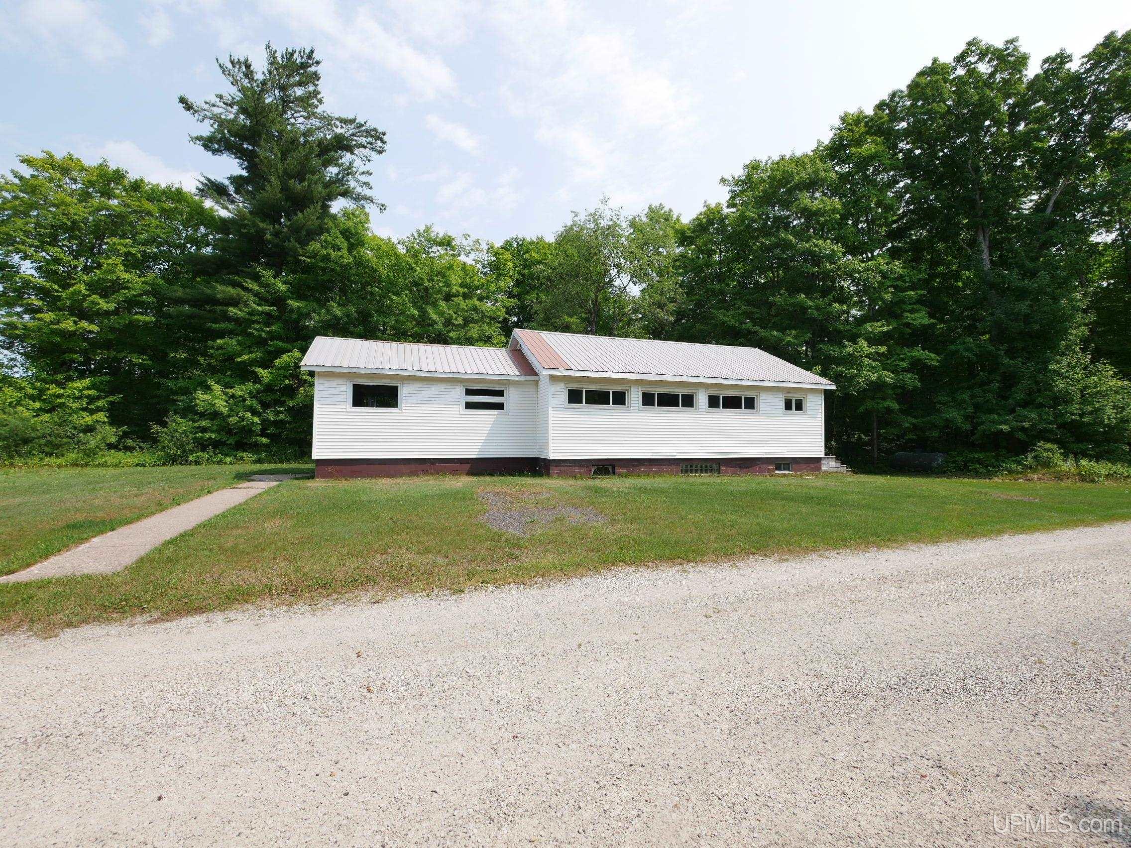 31130 M26 Highway Property Photo 1
