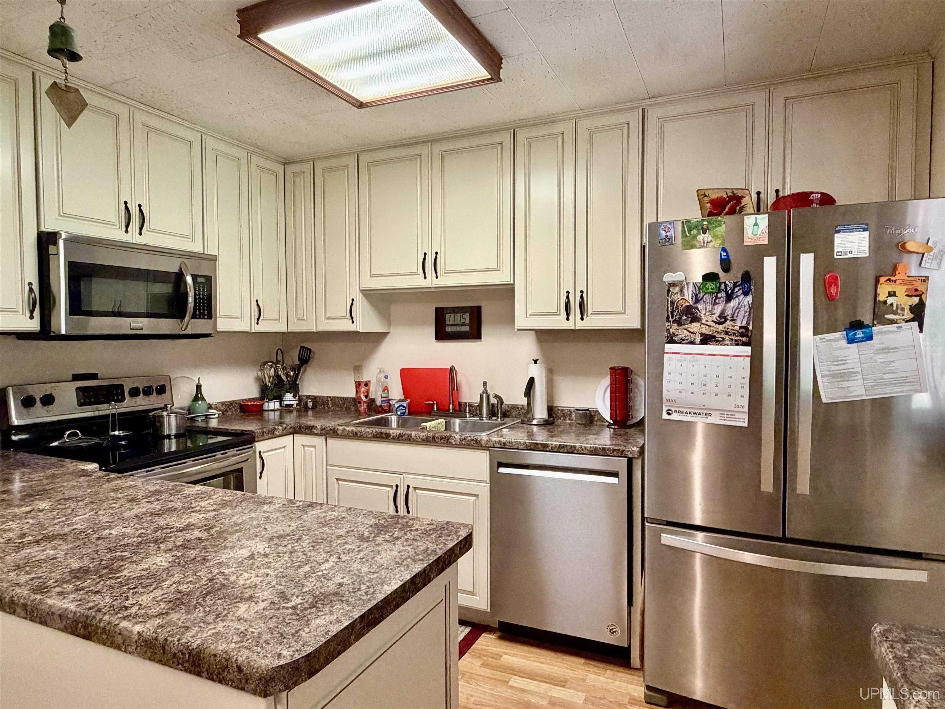 22175 Ridge Road Property Photo 3