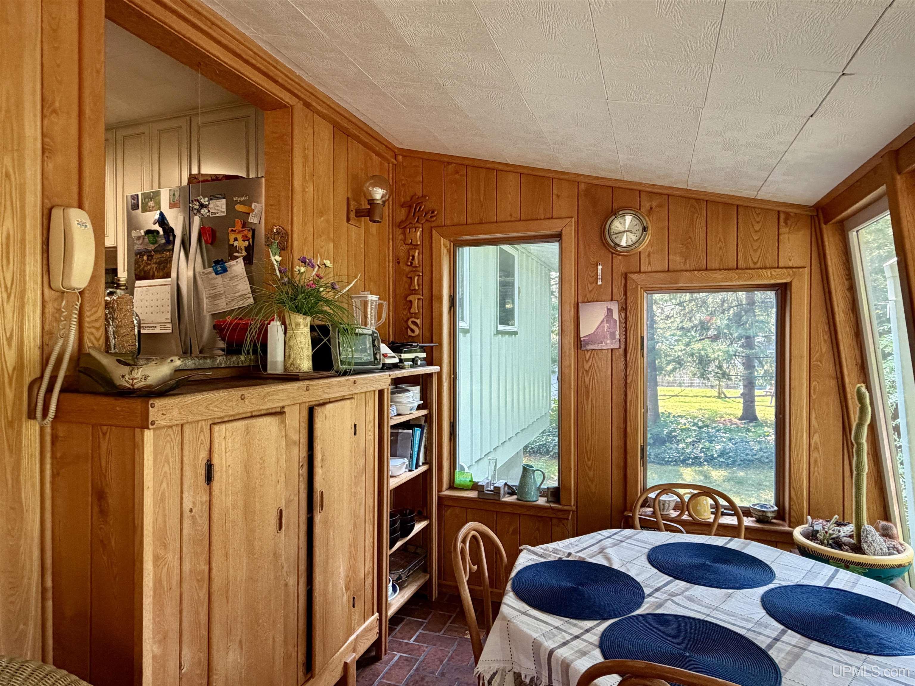 22175 Ridge Road Property Photo 7